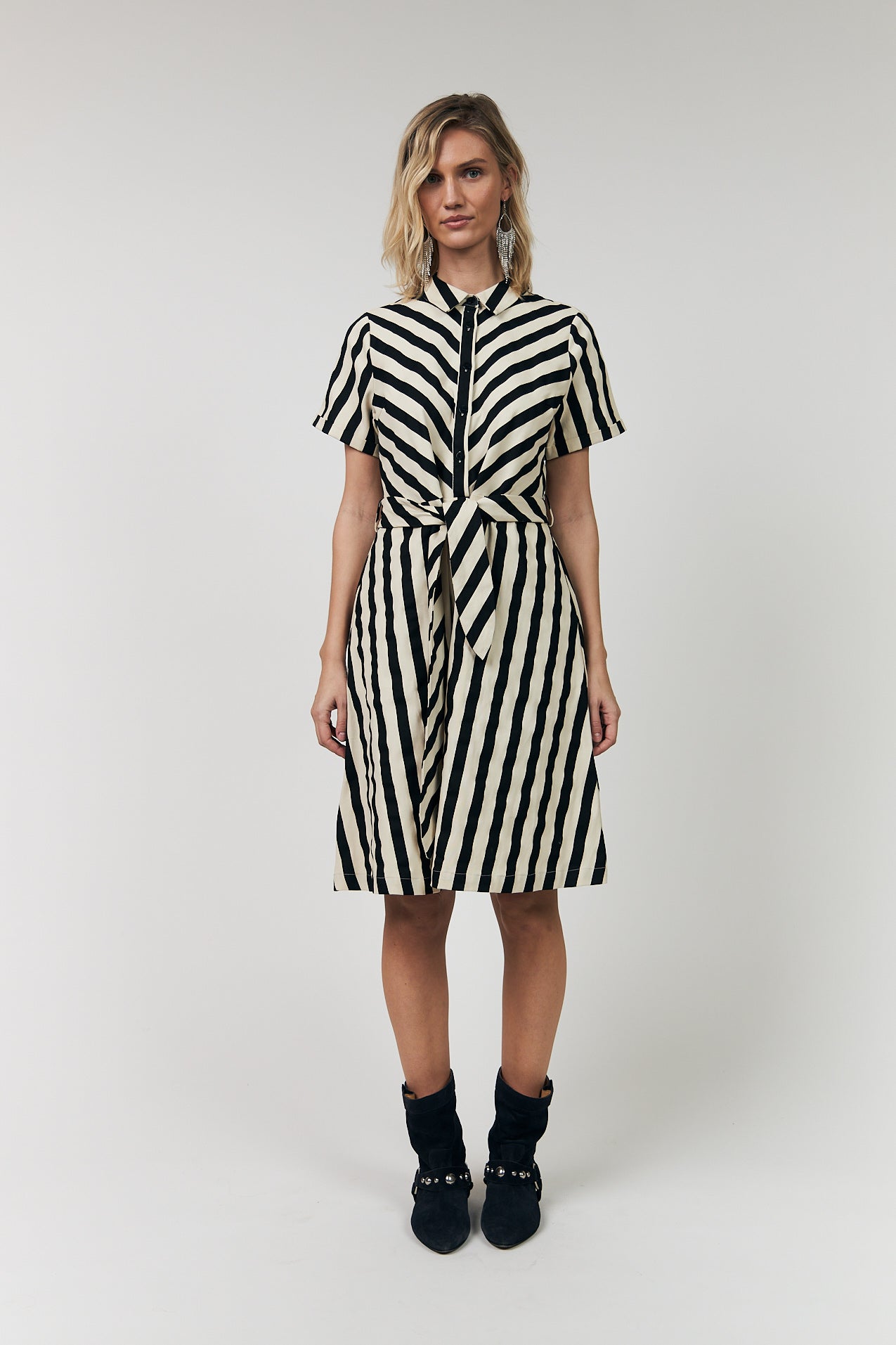 Lollys Laundry Tulle Midi dress SS Black Stripe
