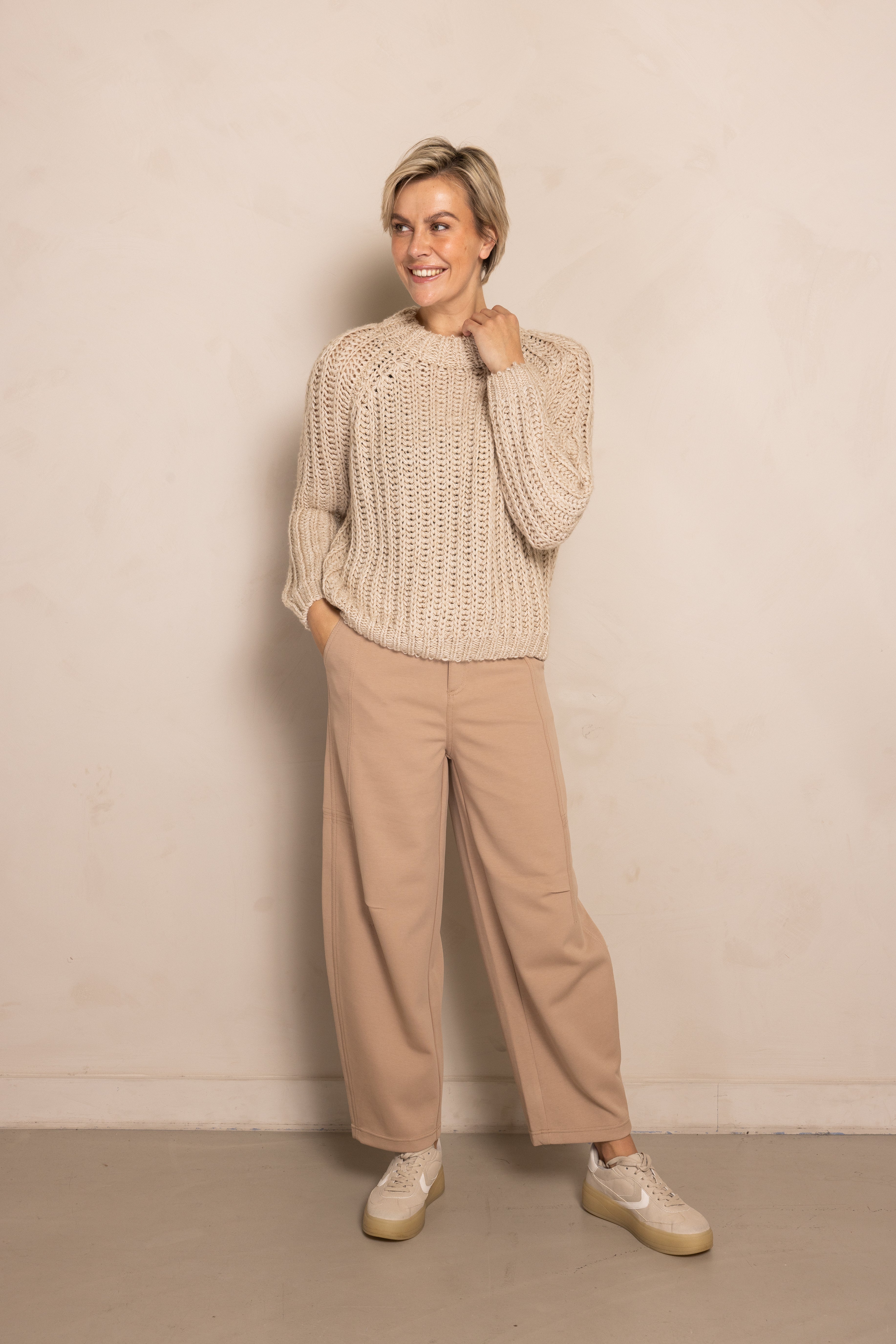 Zhrill Dora Knit Taupe