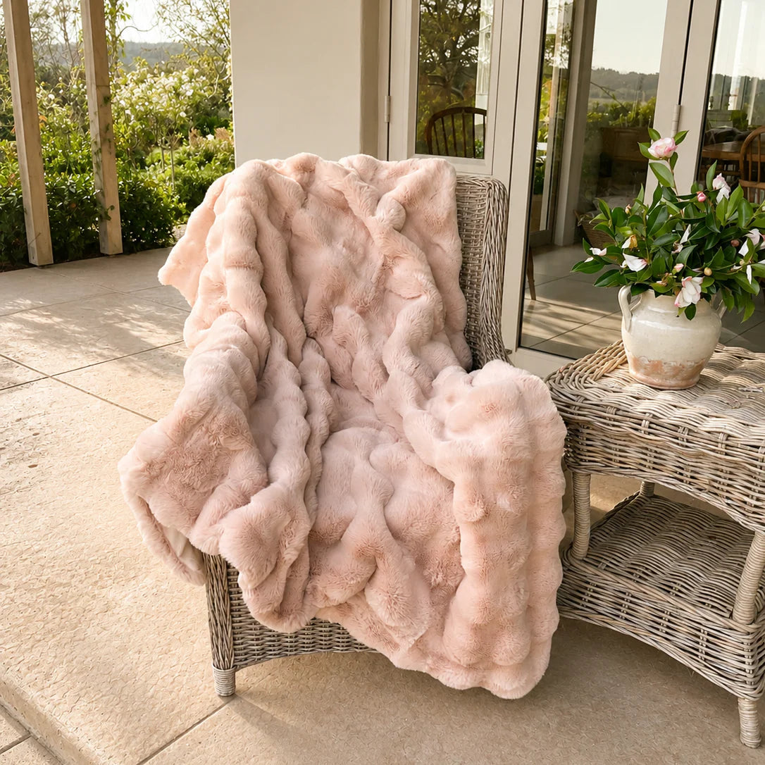 Amanda Alexander Hamptons Luxe Throw Dusky Rose