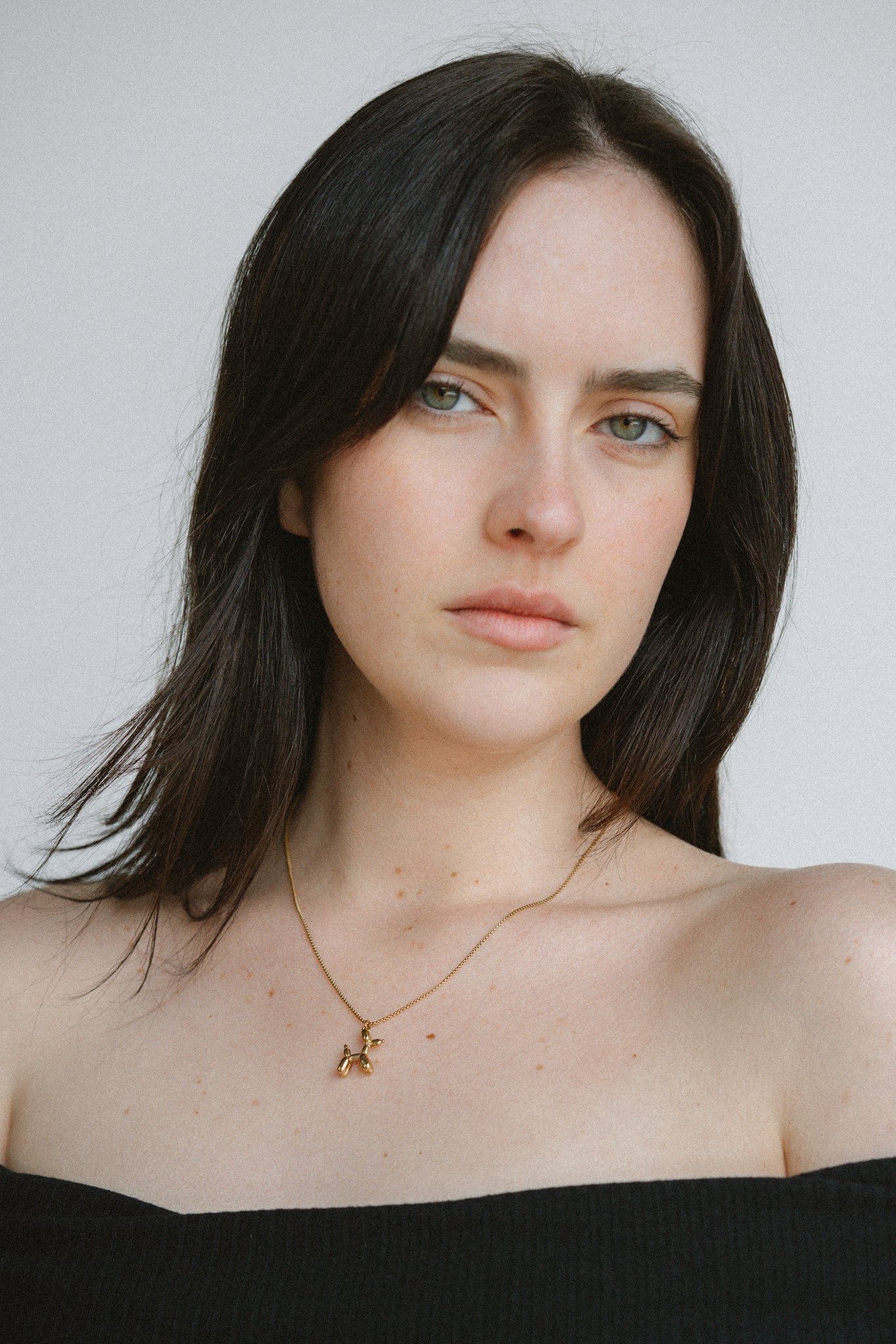 Castel & Co Balloon Dog Necklace Gold