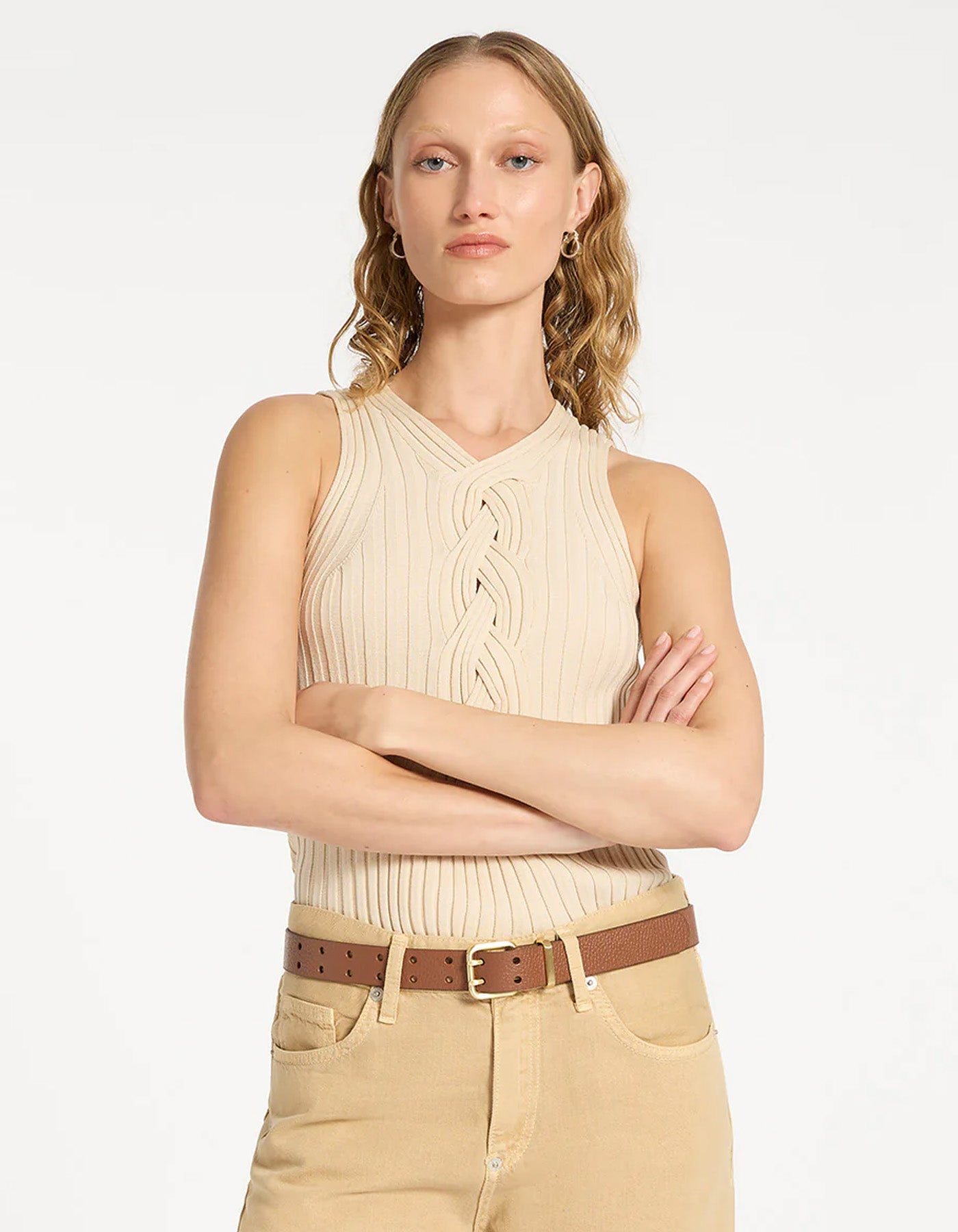 Status Anxiety Barely Moving - Tan/Gold