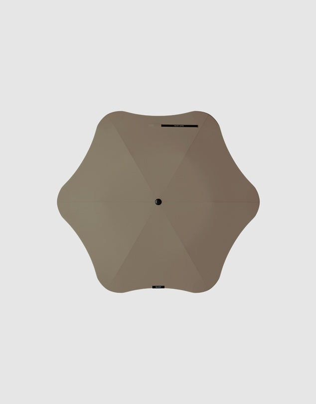 Blunt Metro Pebble