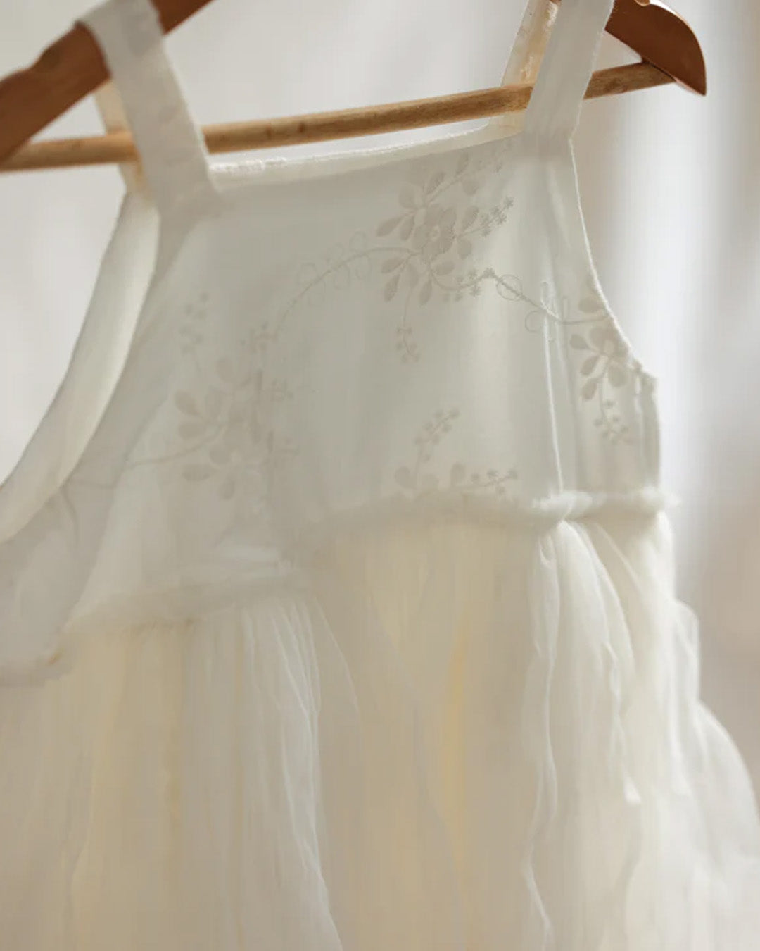 Valencia Bangalow Tutu Natural