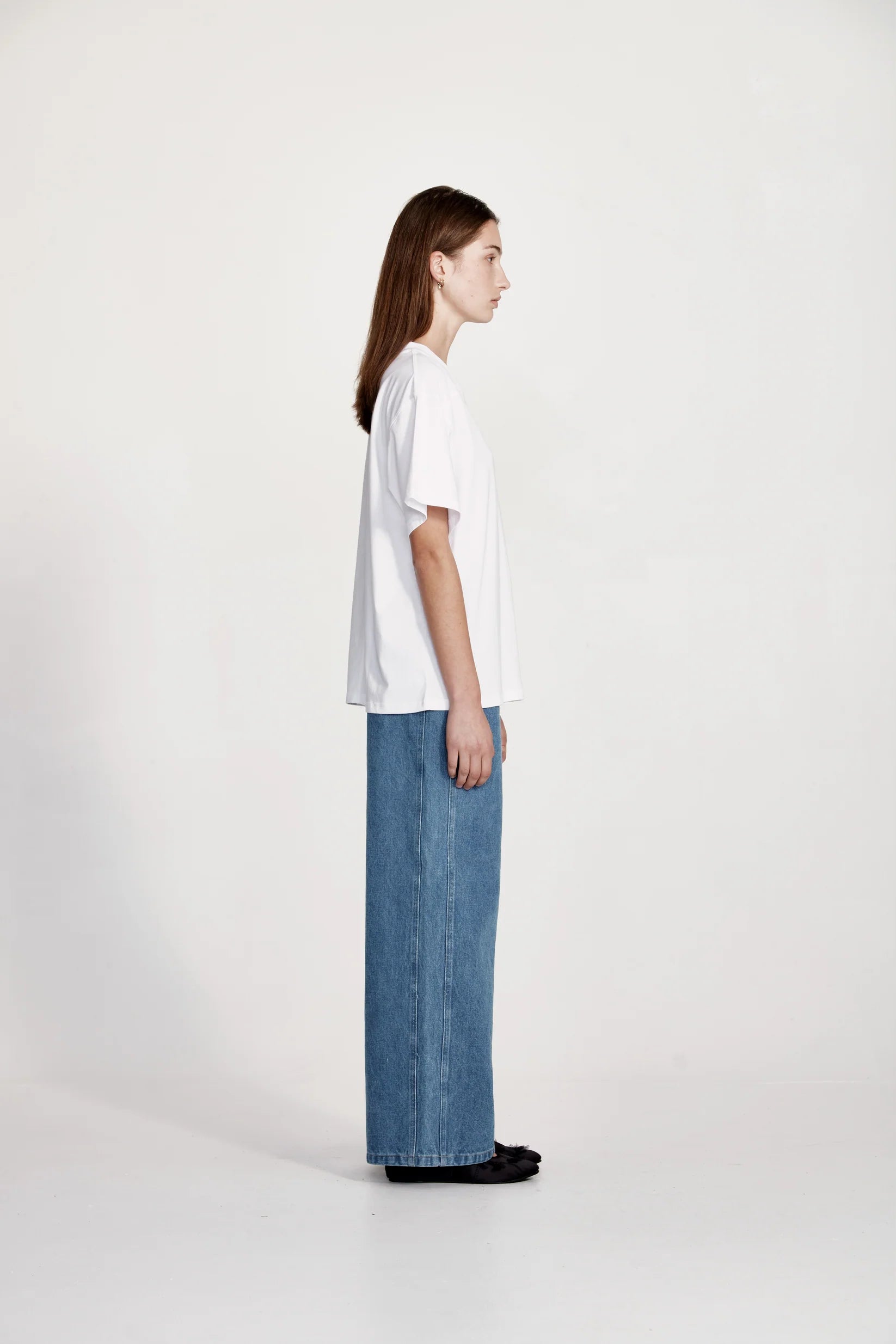 Commoners Womens V Neck Boy Tee White