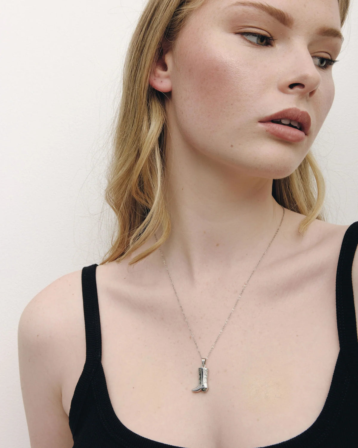 Castel & Co Cowboy Boot Necklace Silver