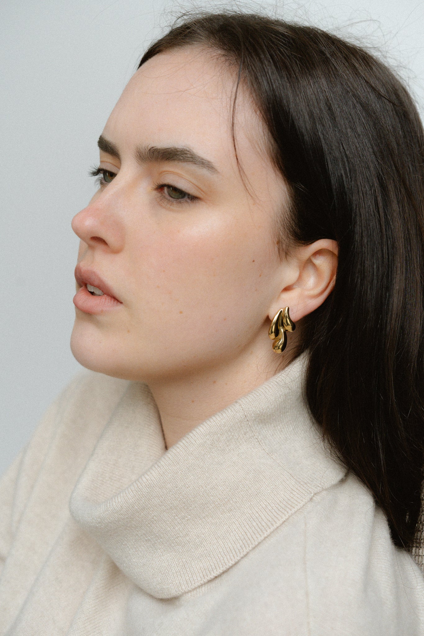 Castel & Co Droplet Earrings Gold