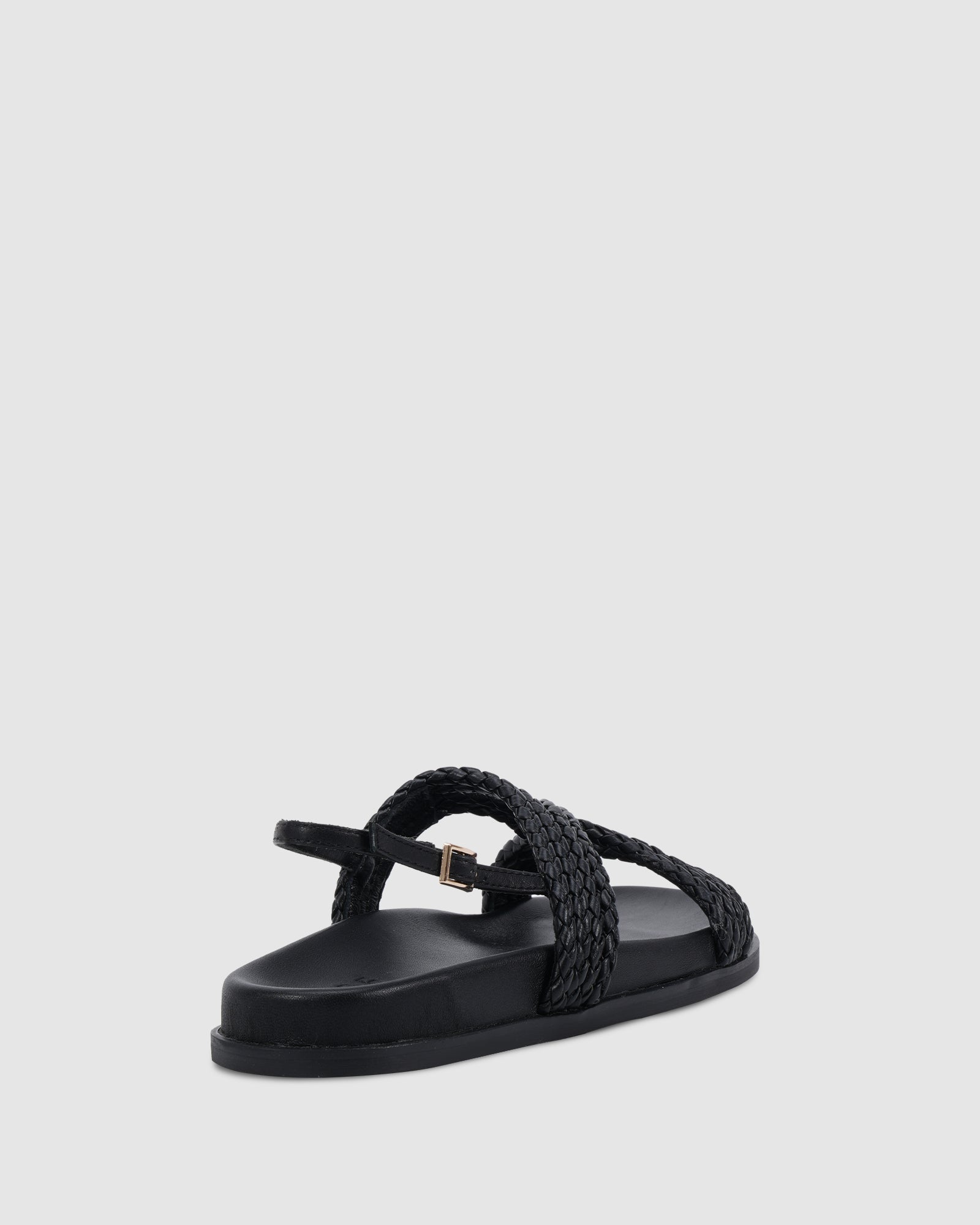 Nude Suri Black