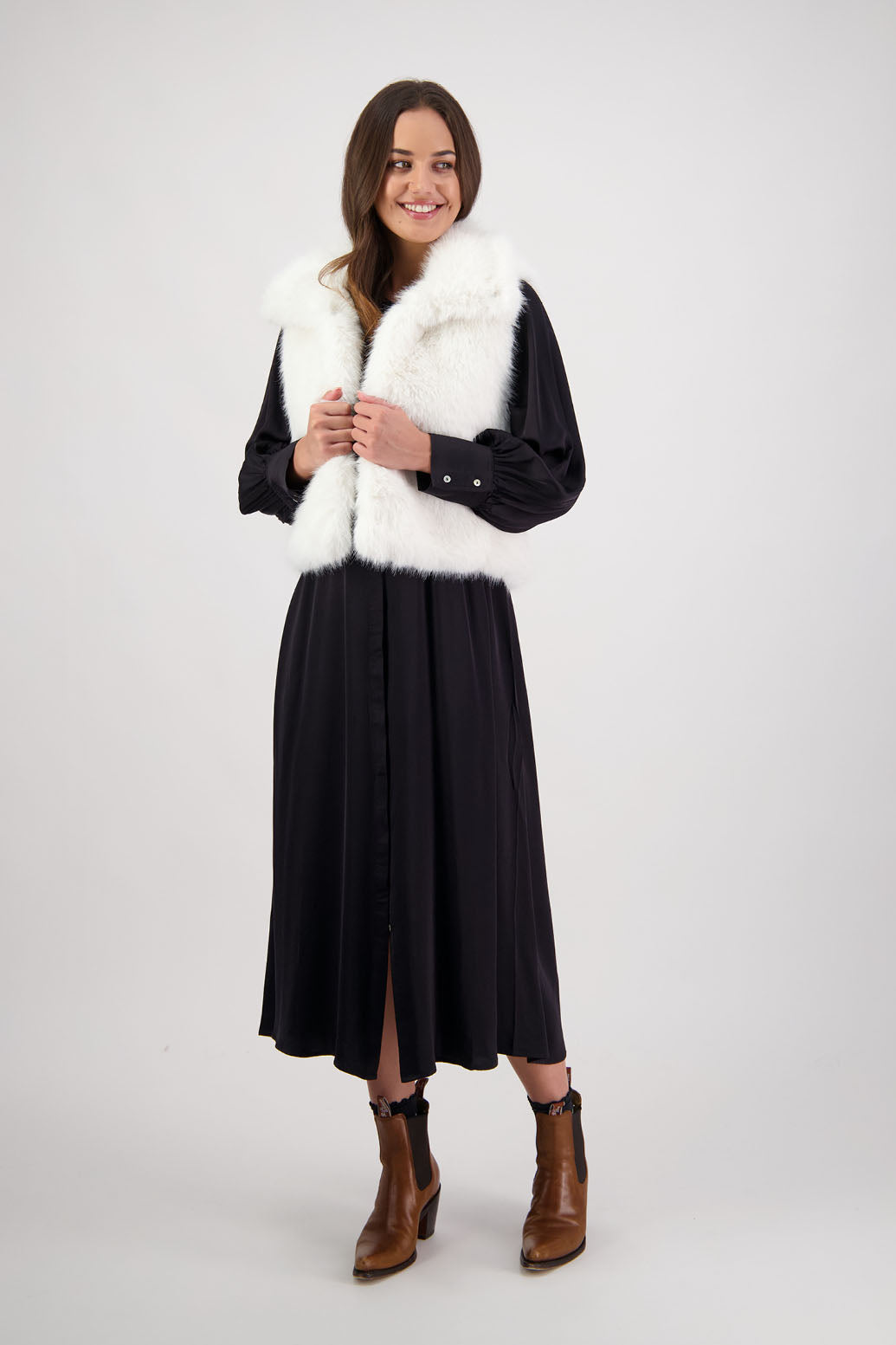 Briarwood Hollie Black