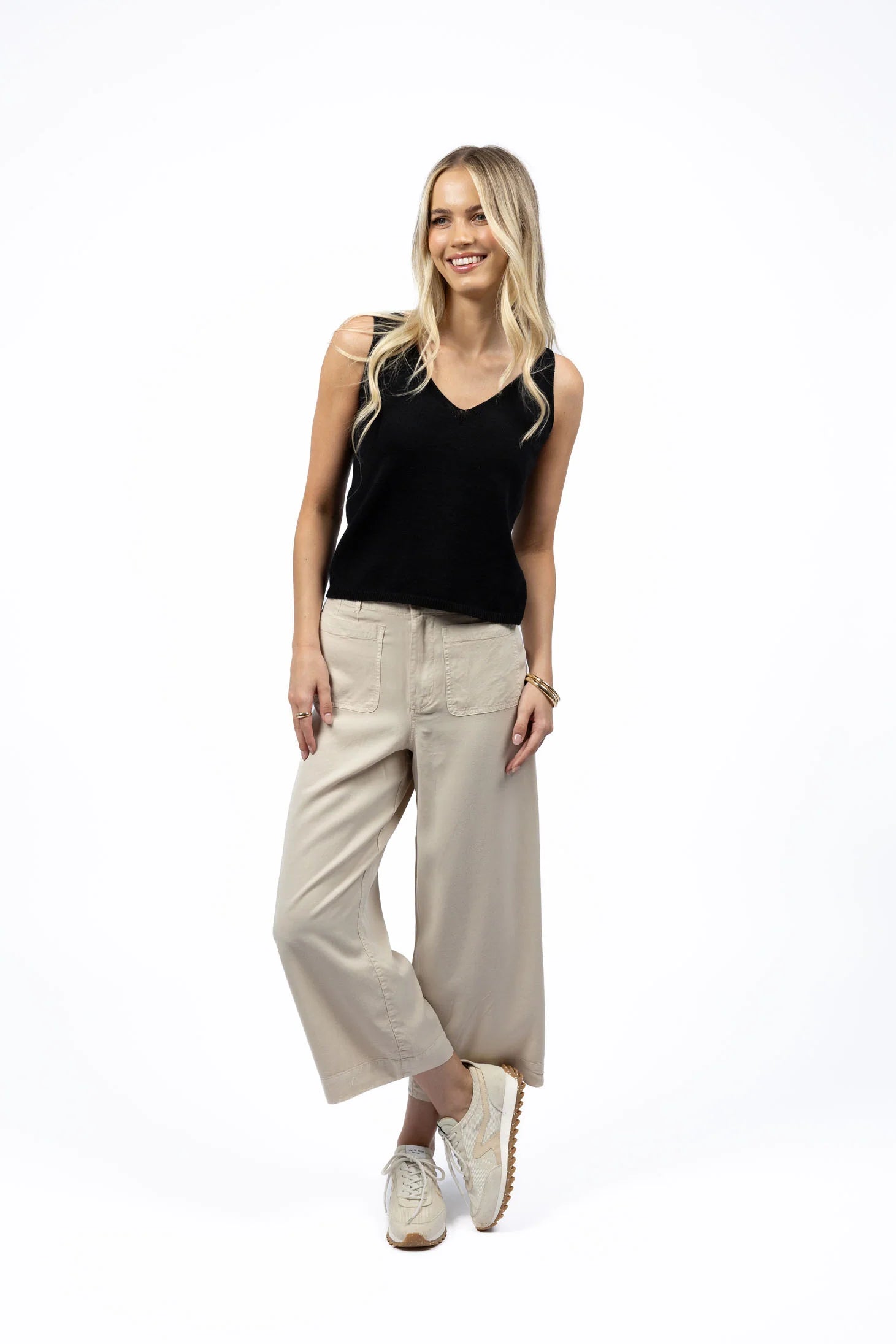 Humidity Amour Tank Black