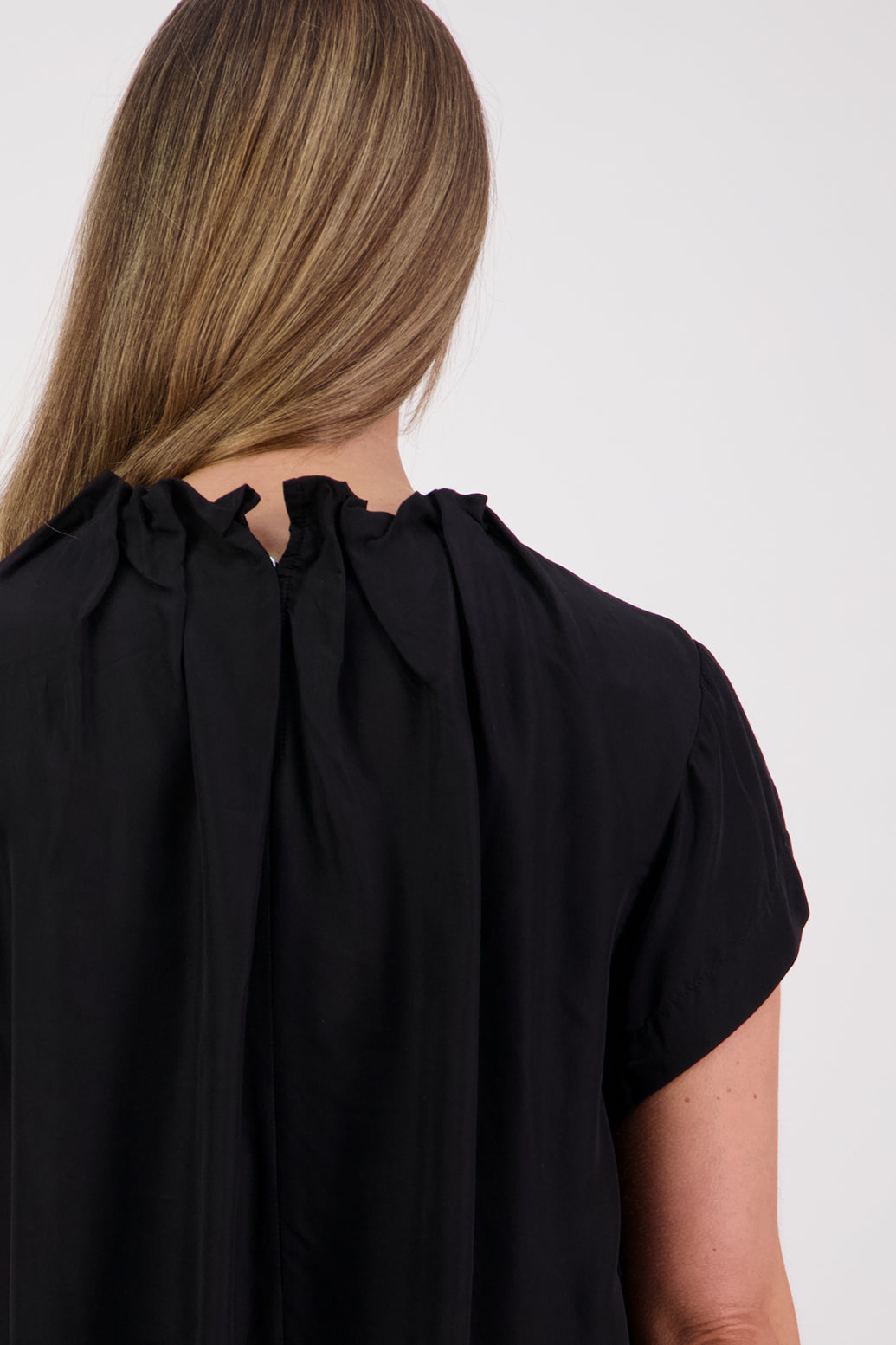 Briarwood Jackie Top / Black