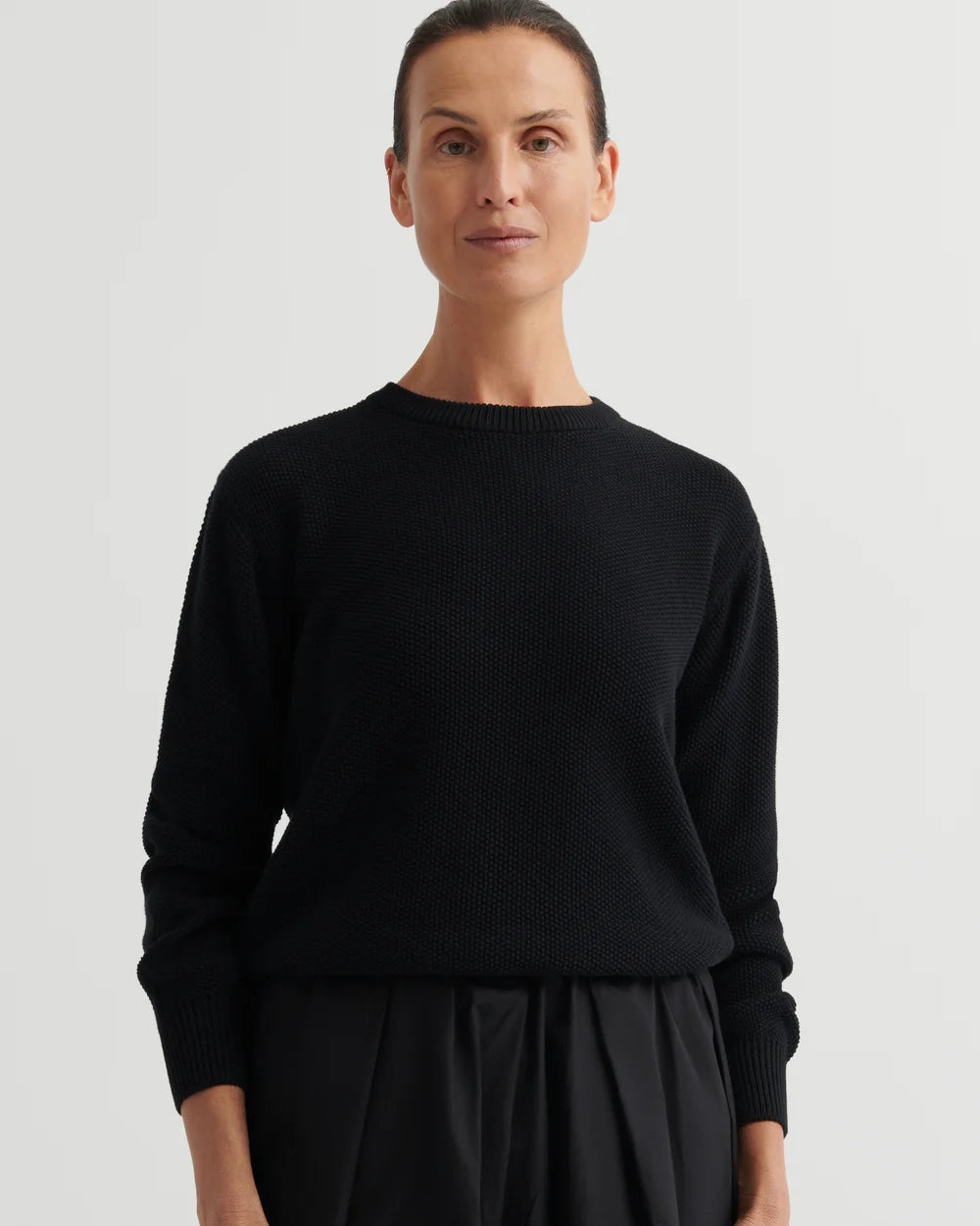 Kowtow Escape Crew Black
