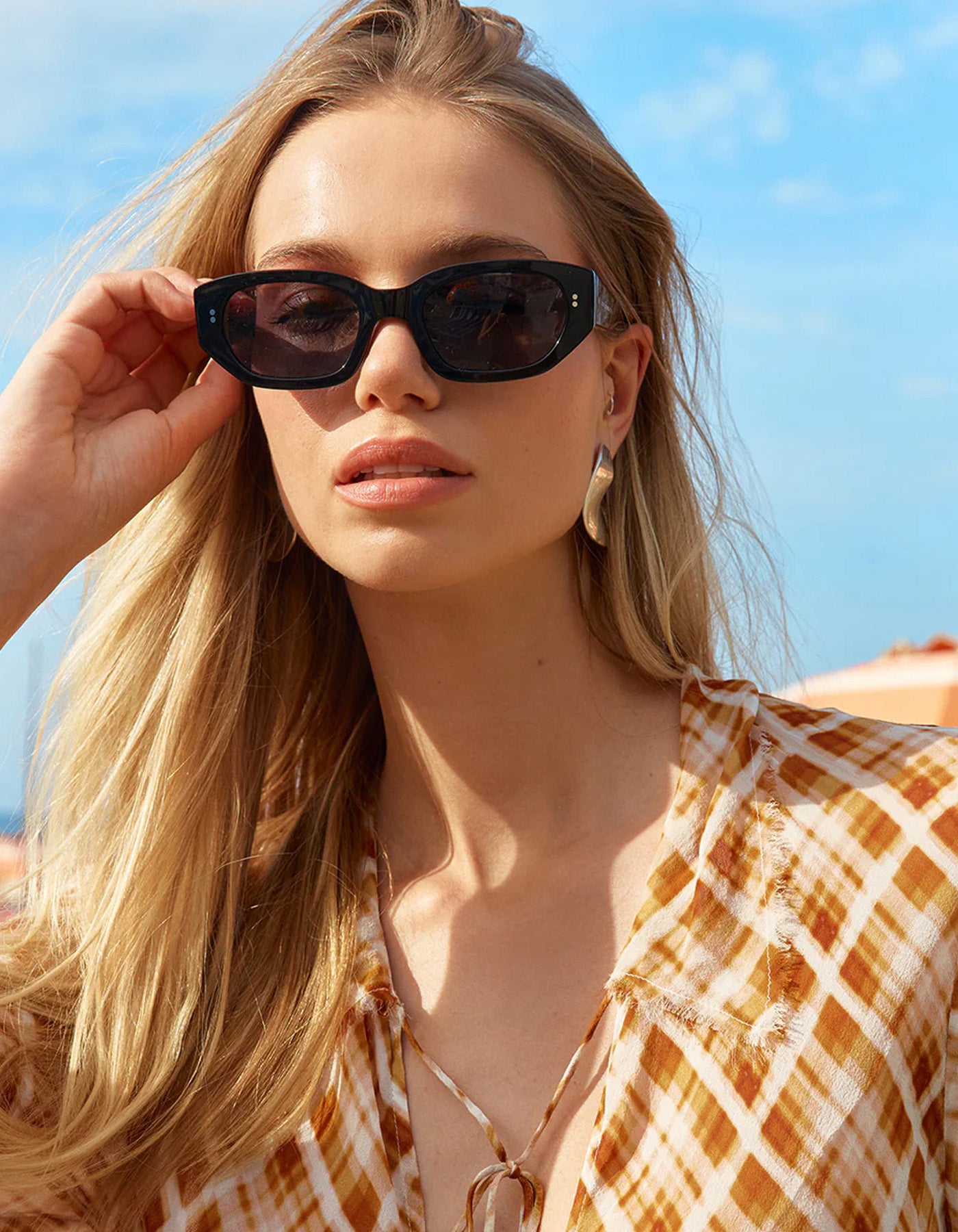 Status Anxiety Luna Black Sunglasses