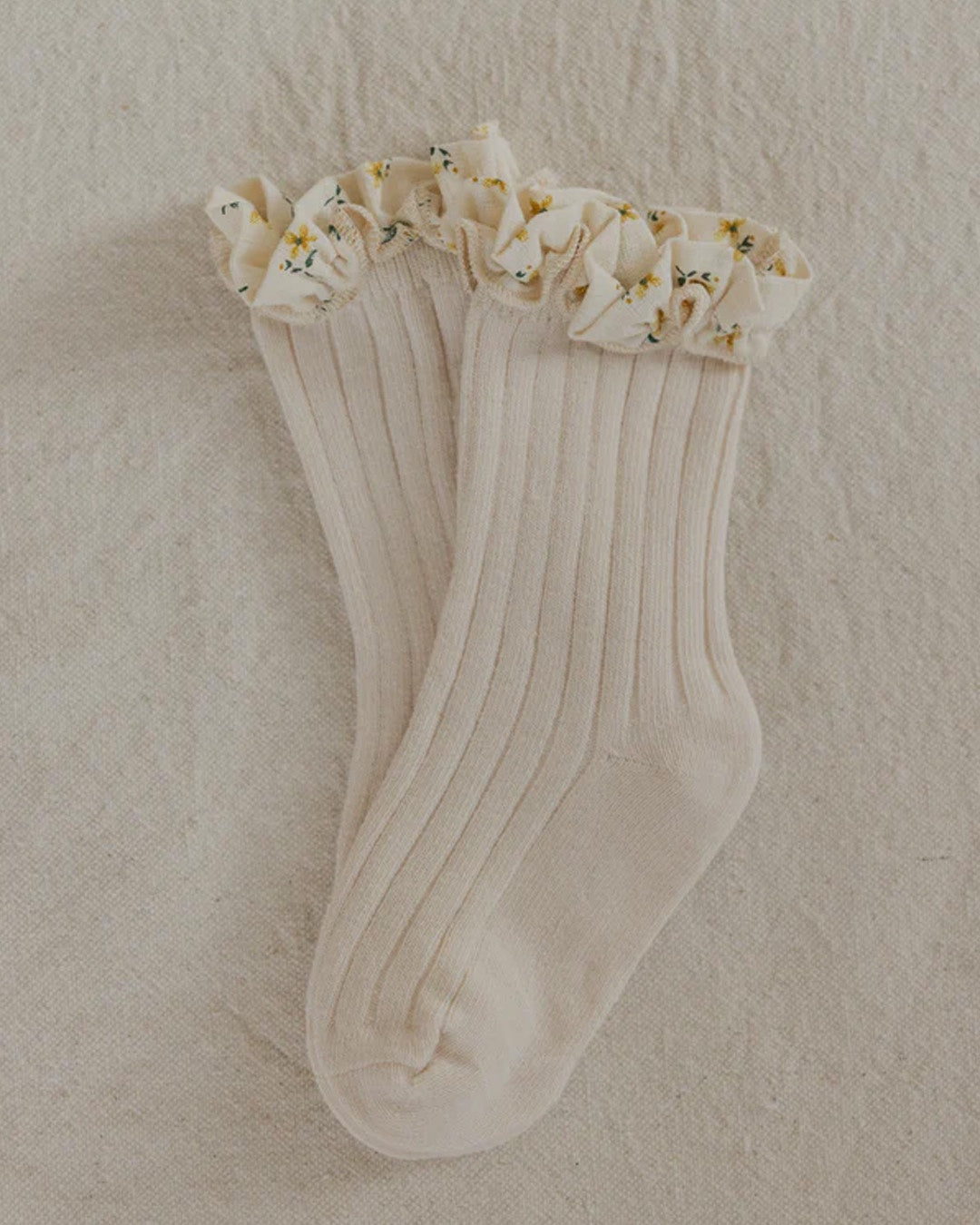 Valencia Frilly Socks