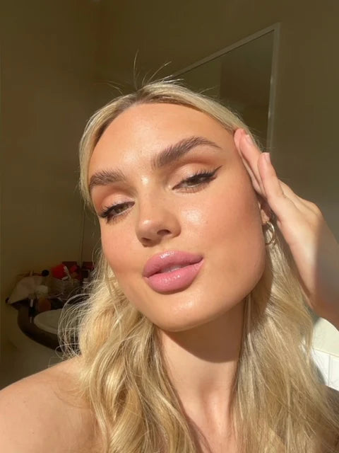 Suzy Lipstick Miss Sophia LILAC (Satin)