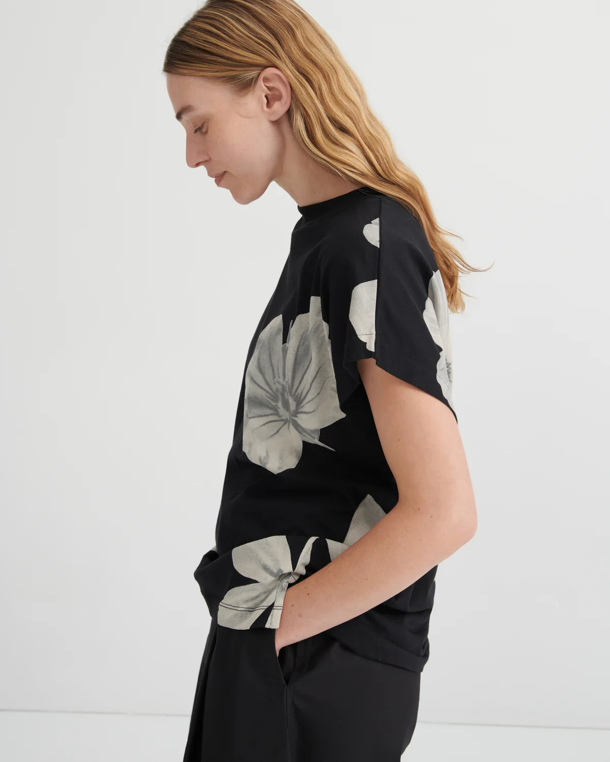 Kowtow Geometry Tee Monochrome Floral