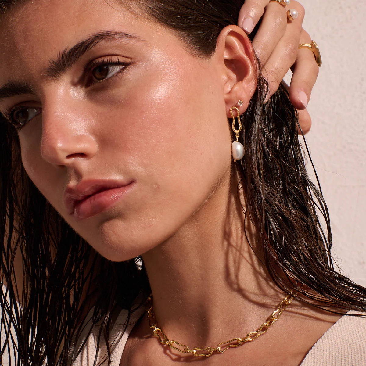 Murkani Eterna Baroque Pearl Earrings - Gold