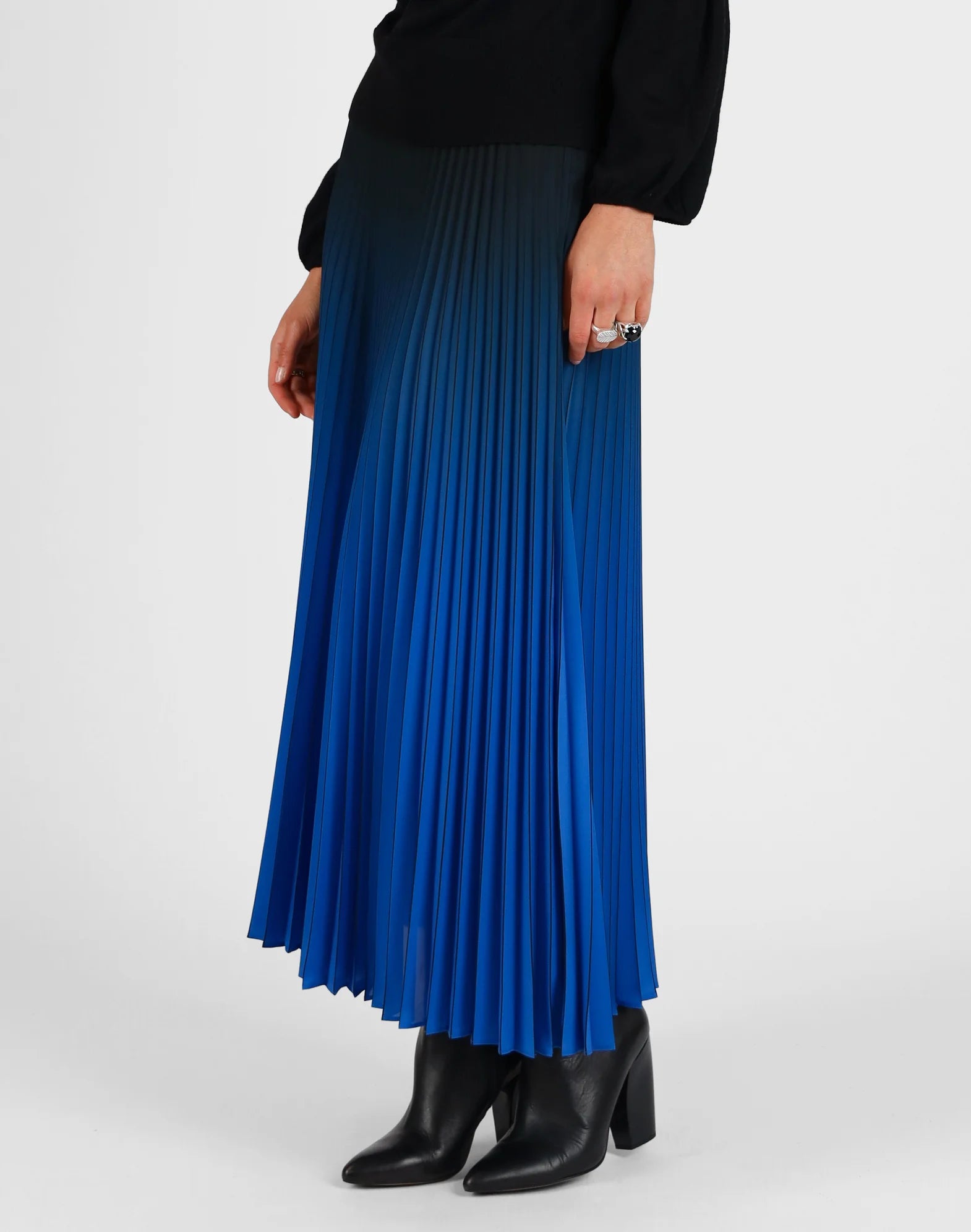 Storm Ombre Pleated Skirt Blue/Black