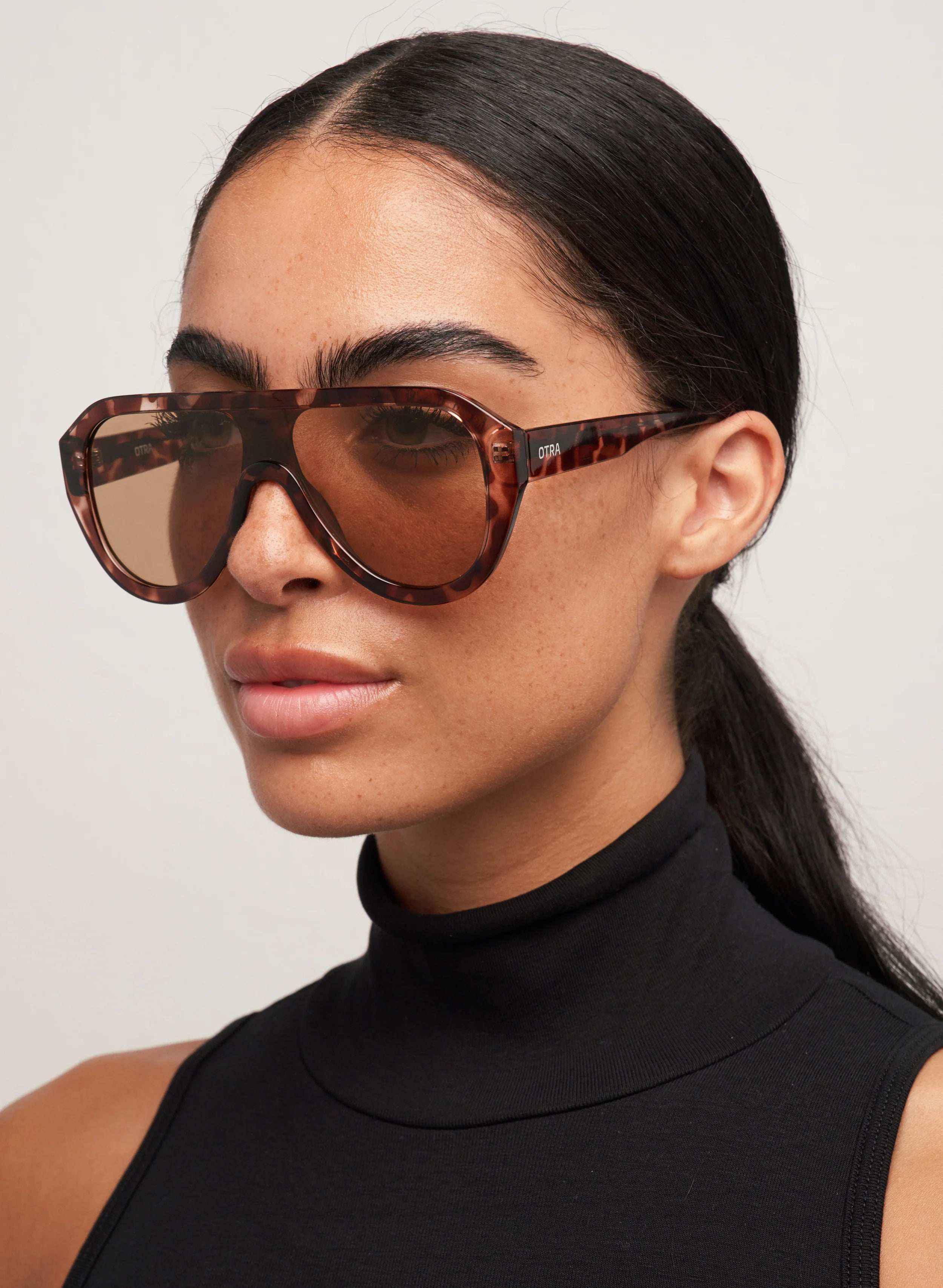 Otra Eyewear Cameron - Tort/ Brown