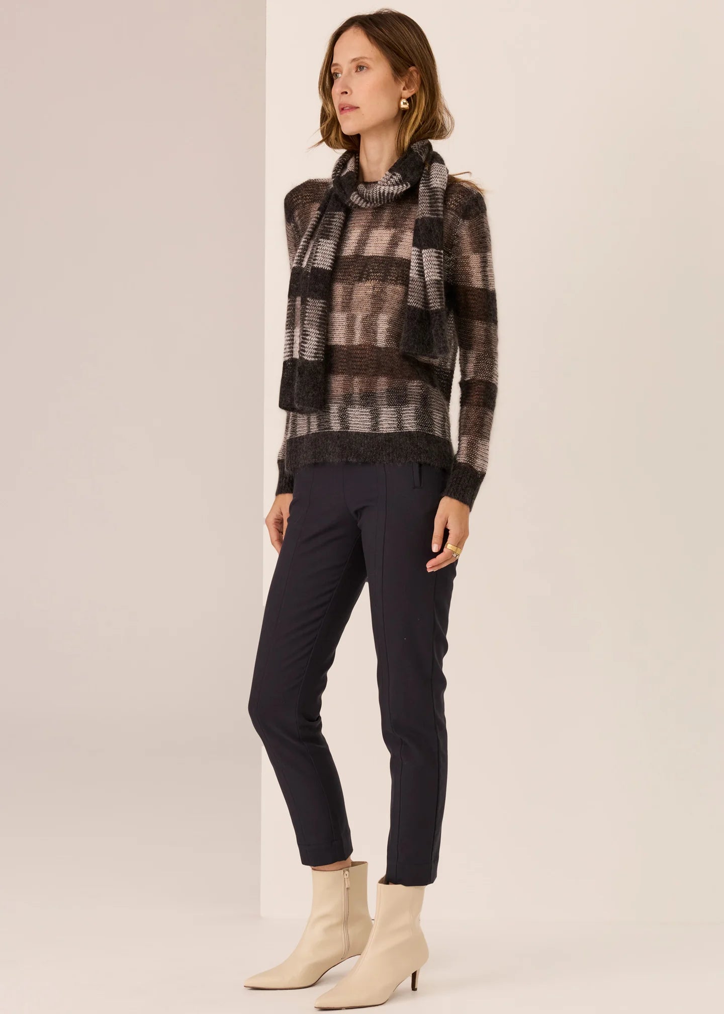 POL Ciara Stripe Textured Knit Char/Silver/Ivory