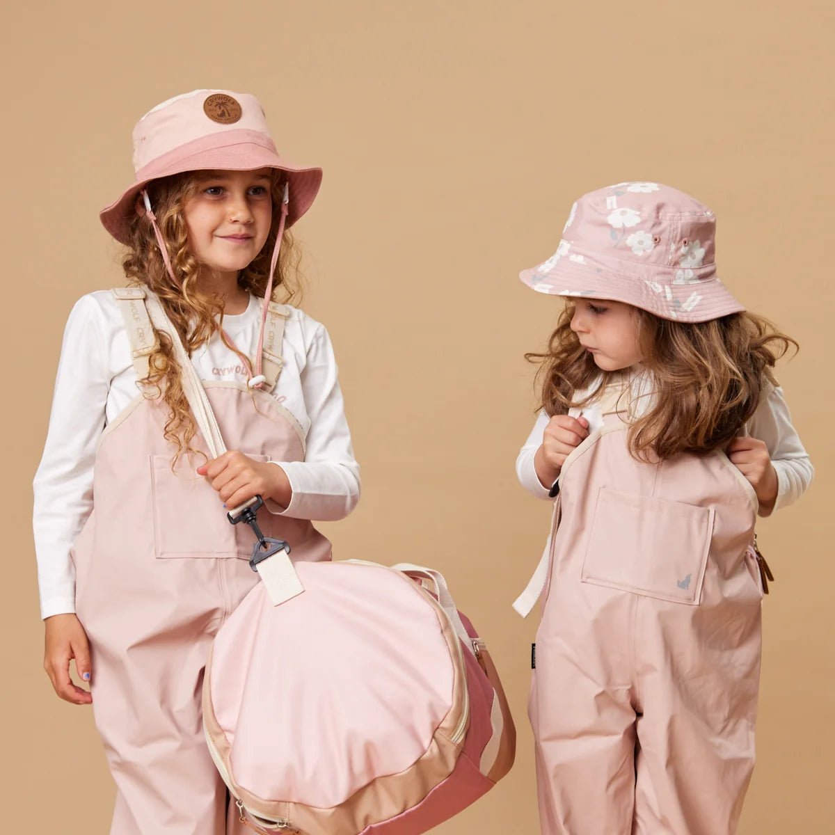 Crywolf Reversible Bucket Hat Blush Colourblock