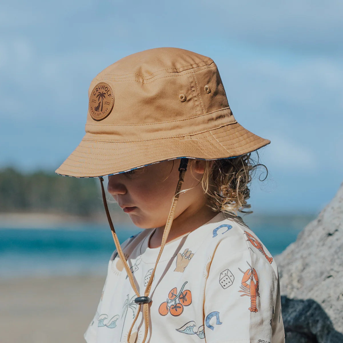Crywof Reversible Bucket Hat Deep See Stripe