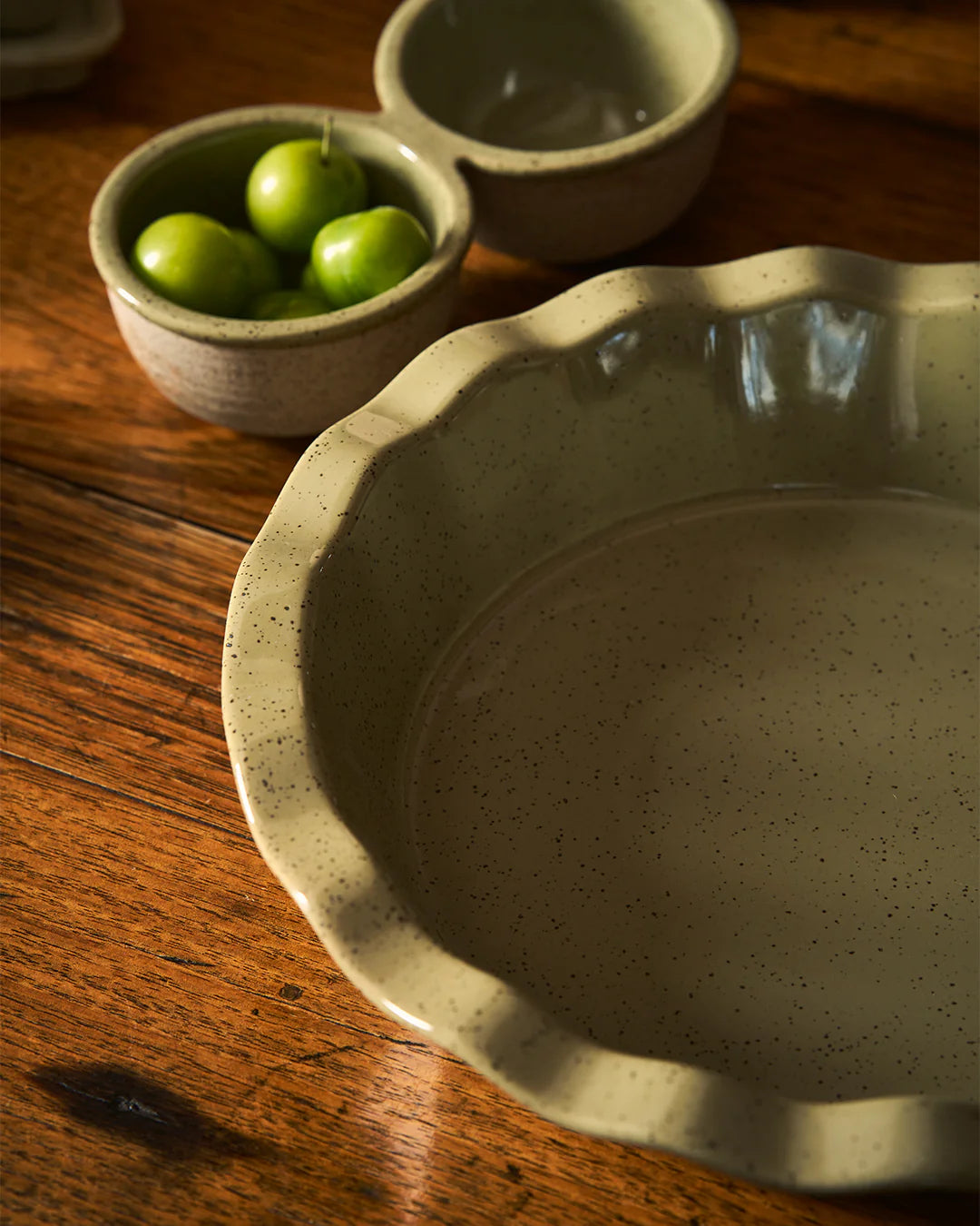 Robert Gordon Kitchen Life Pie Dish Peppercorn
