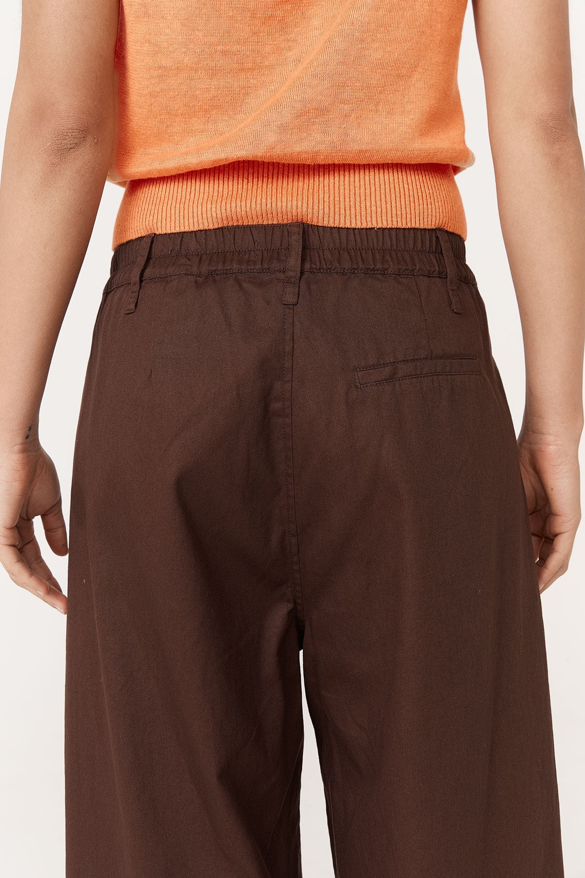 Rowie The label Maryanne Barrel Leg Pants Chocolate Brown