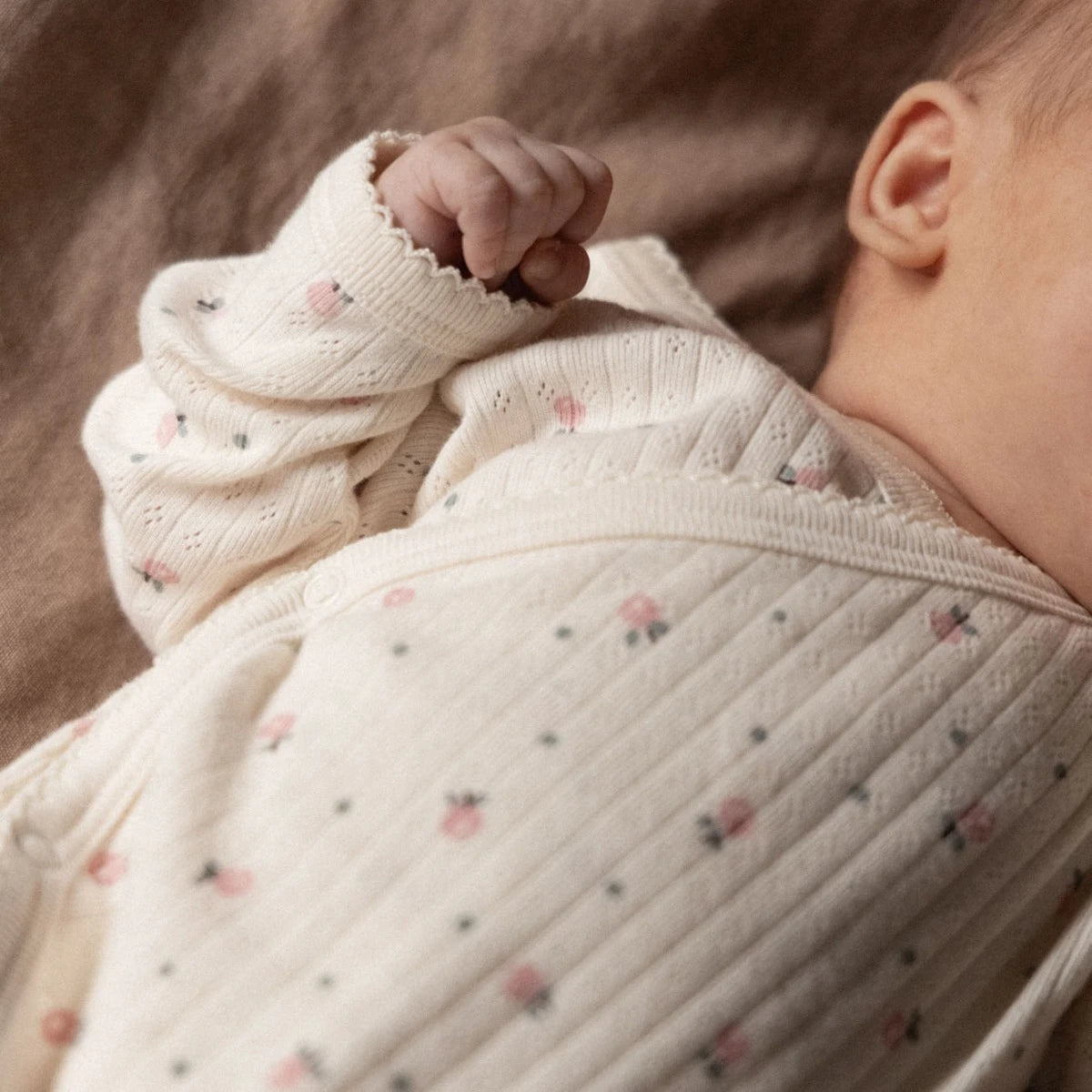 Nature Baby Kimono Stretch & Grow Pointelle Posey Blossom Print
