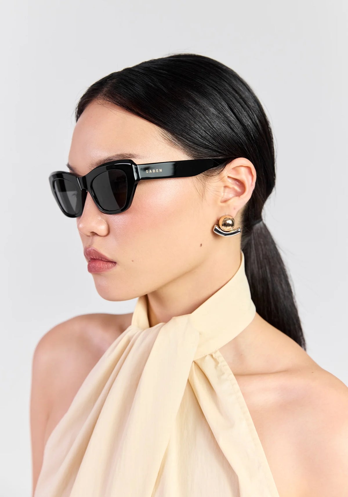 Saben Cara Sunglasses Black