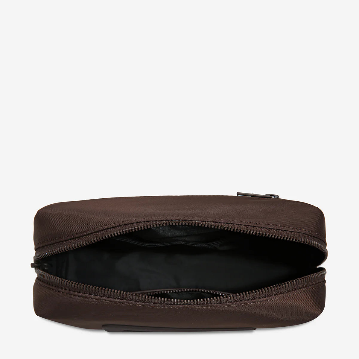 Status Anxiety Hunter Recycled Toiletry Bag Medium - Truffle