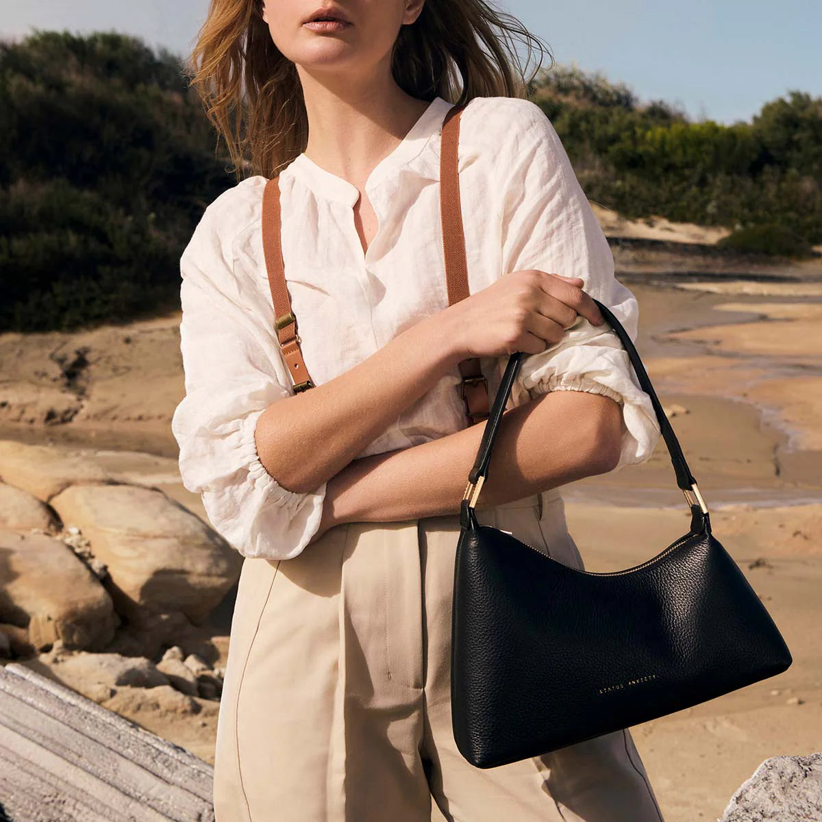 Status Anxiety Reverie - Black/Brushed Gold