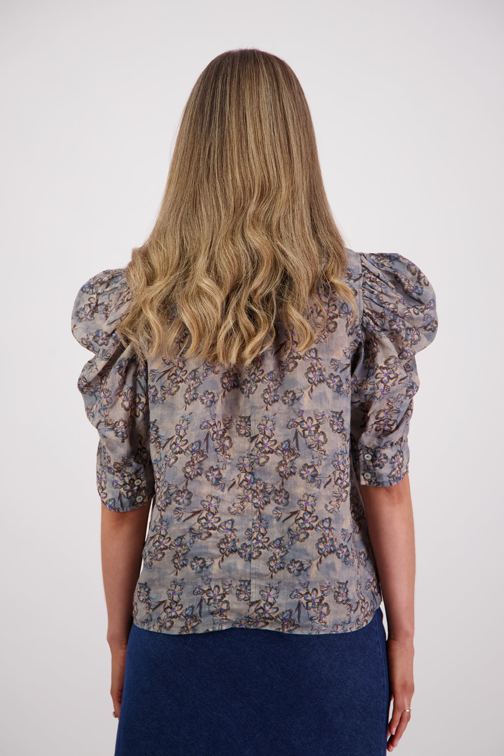 Briarwood Stevie Top / Denim Daisy