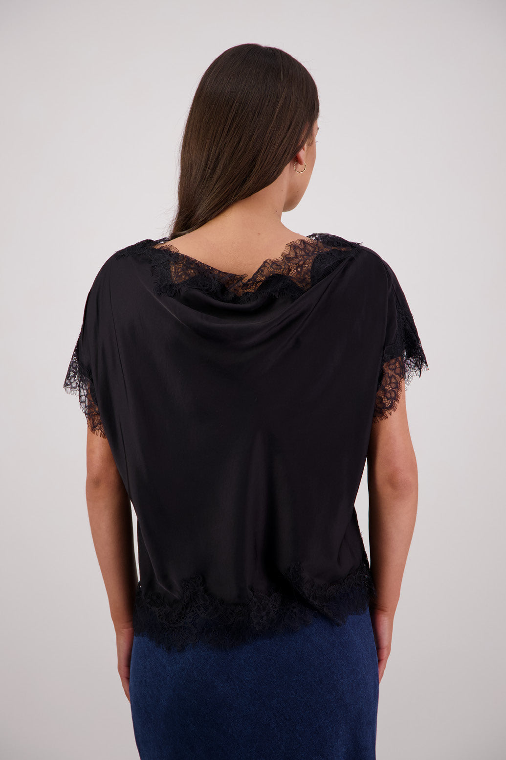 Briarwood Tabby Top Black