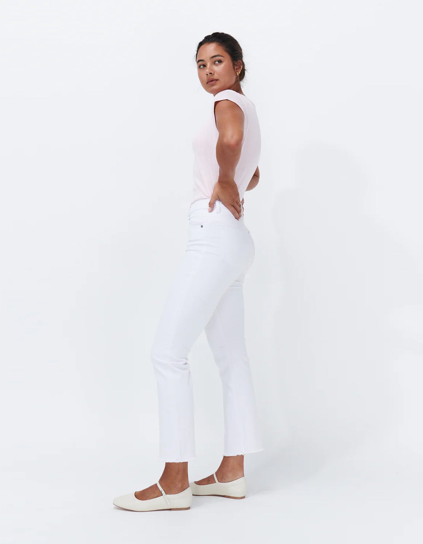 Kireina Vacay Jean - Raw Hem | Snow White