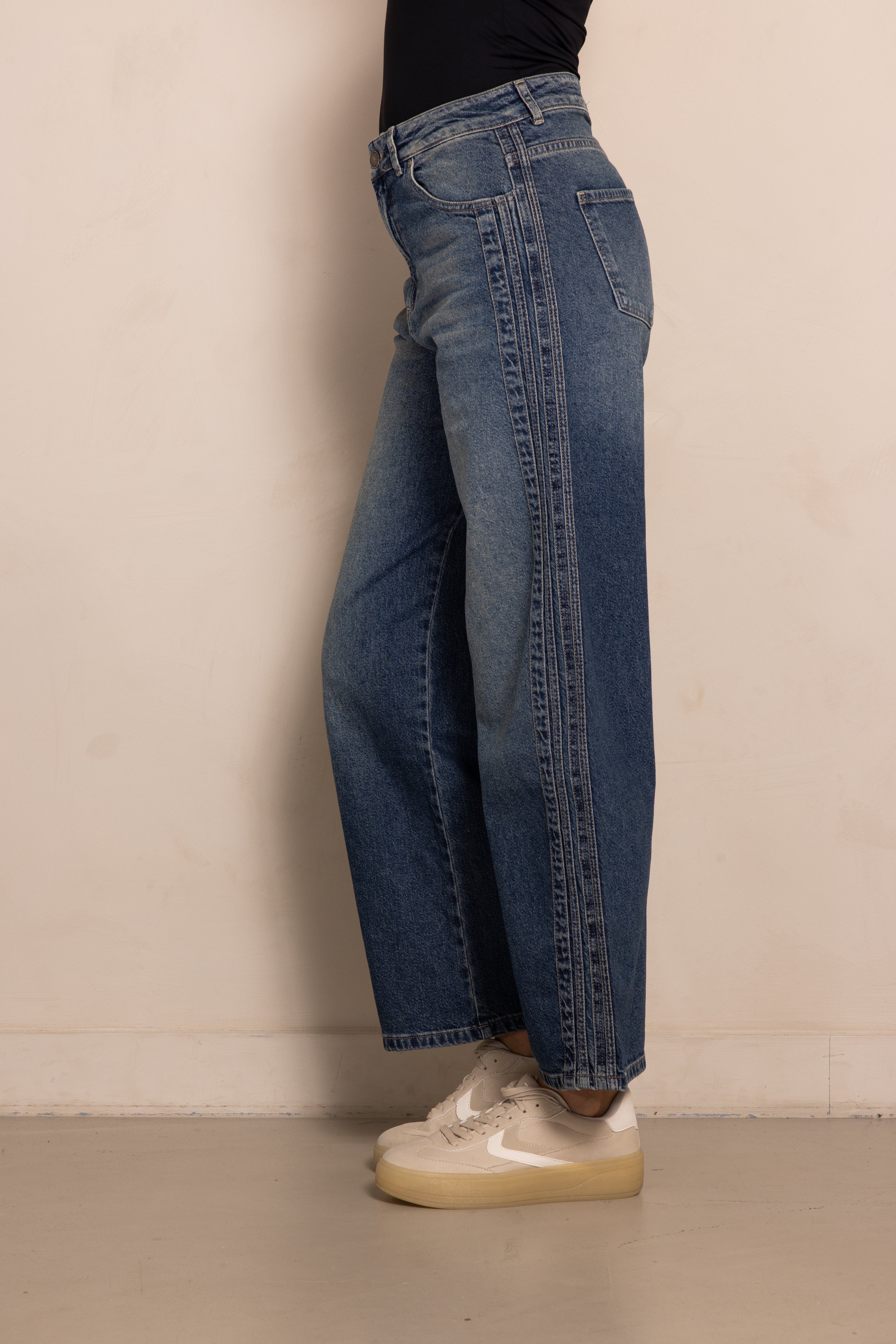 Zhrill Hyra Jean Blue