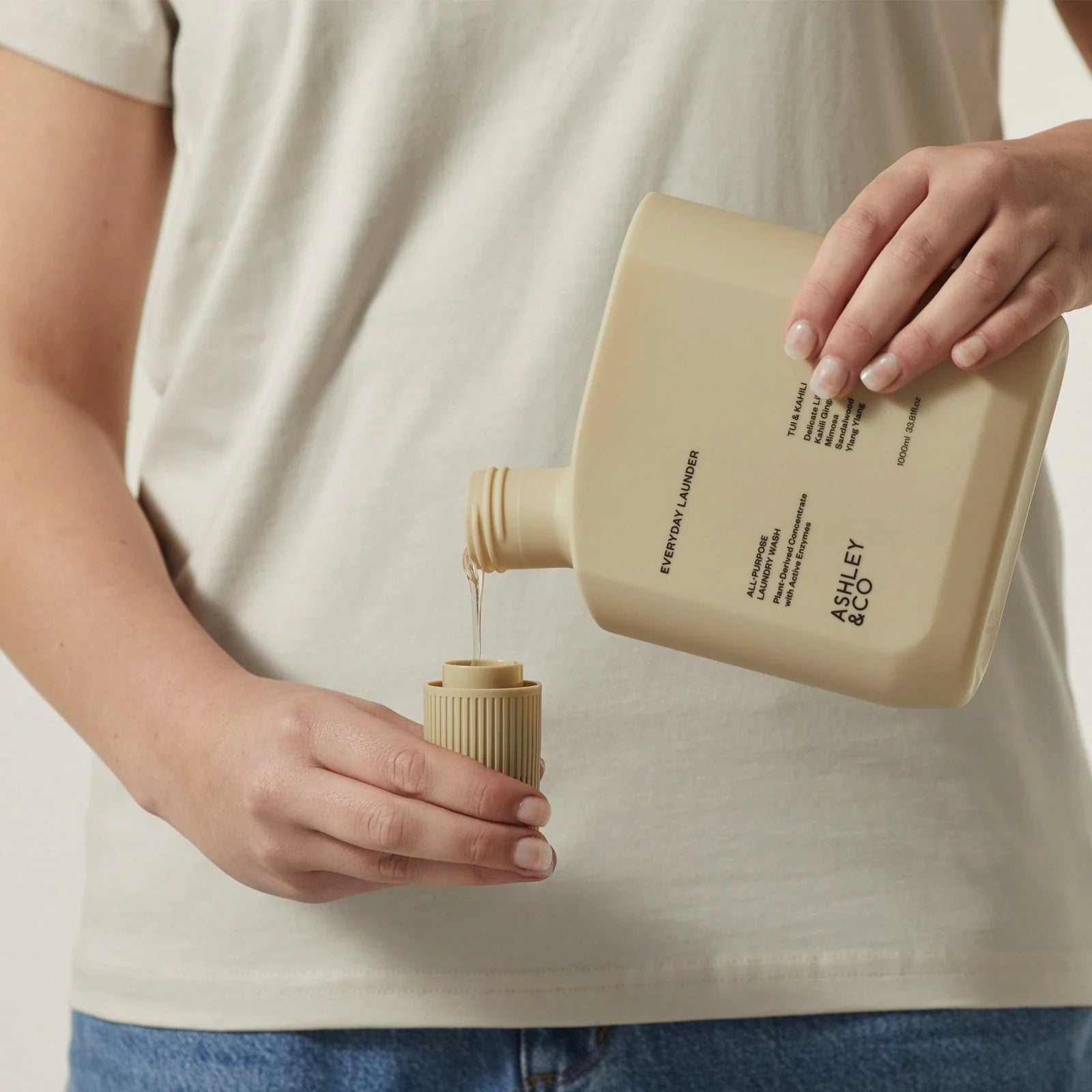 Ashley & Co Everyday Launder Laundry Wash Tui & Kahili 1 Litre
