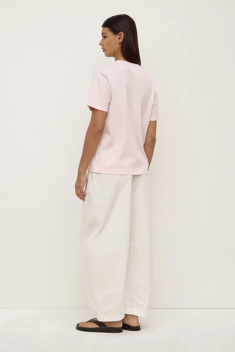 Assembly Label Organic Base Tee Blossom