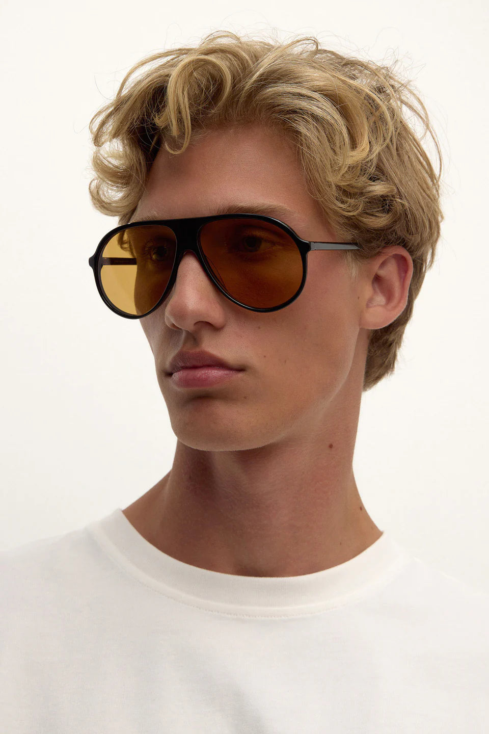 Assembly Label Retro Navigator Frame Black