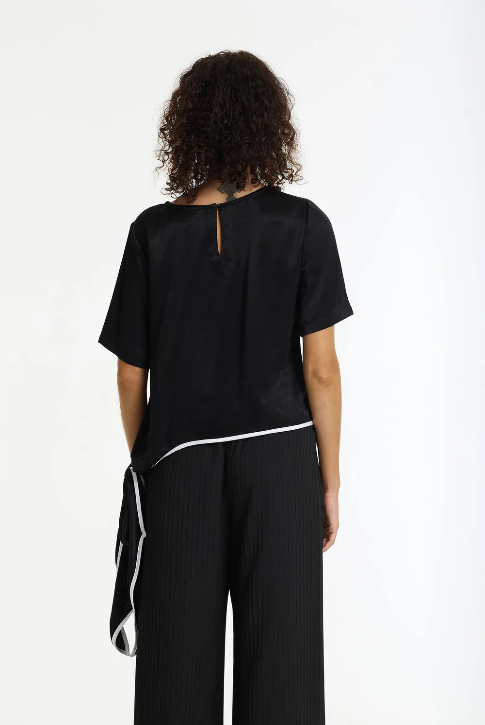 Blak The Knot Satin Tie Top Black/White