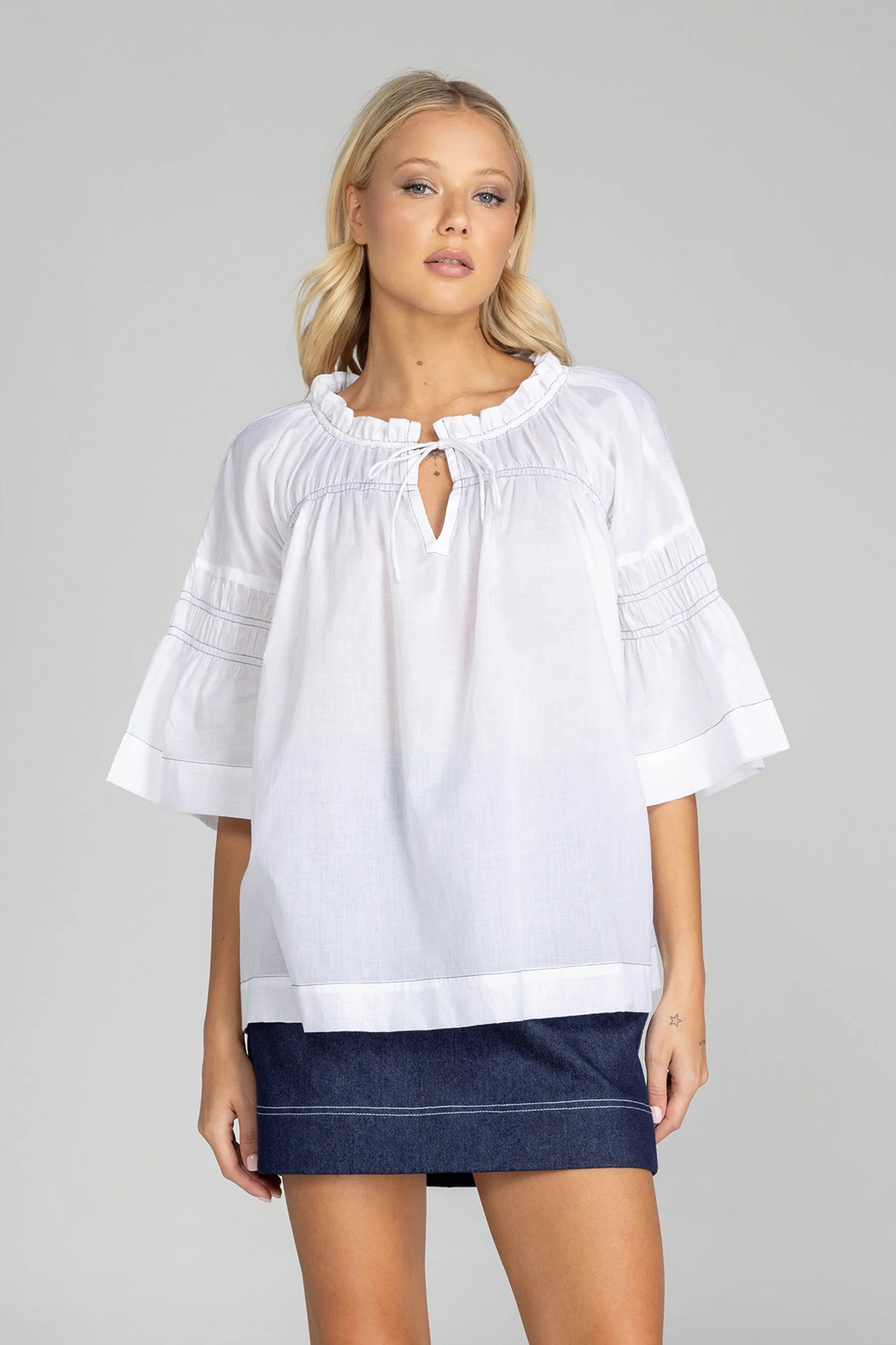 Blak Thea Top White With Blak Stitching
