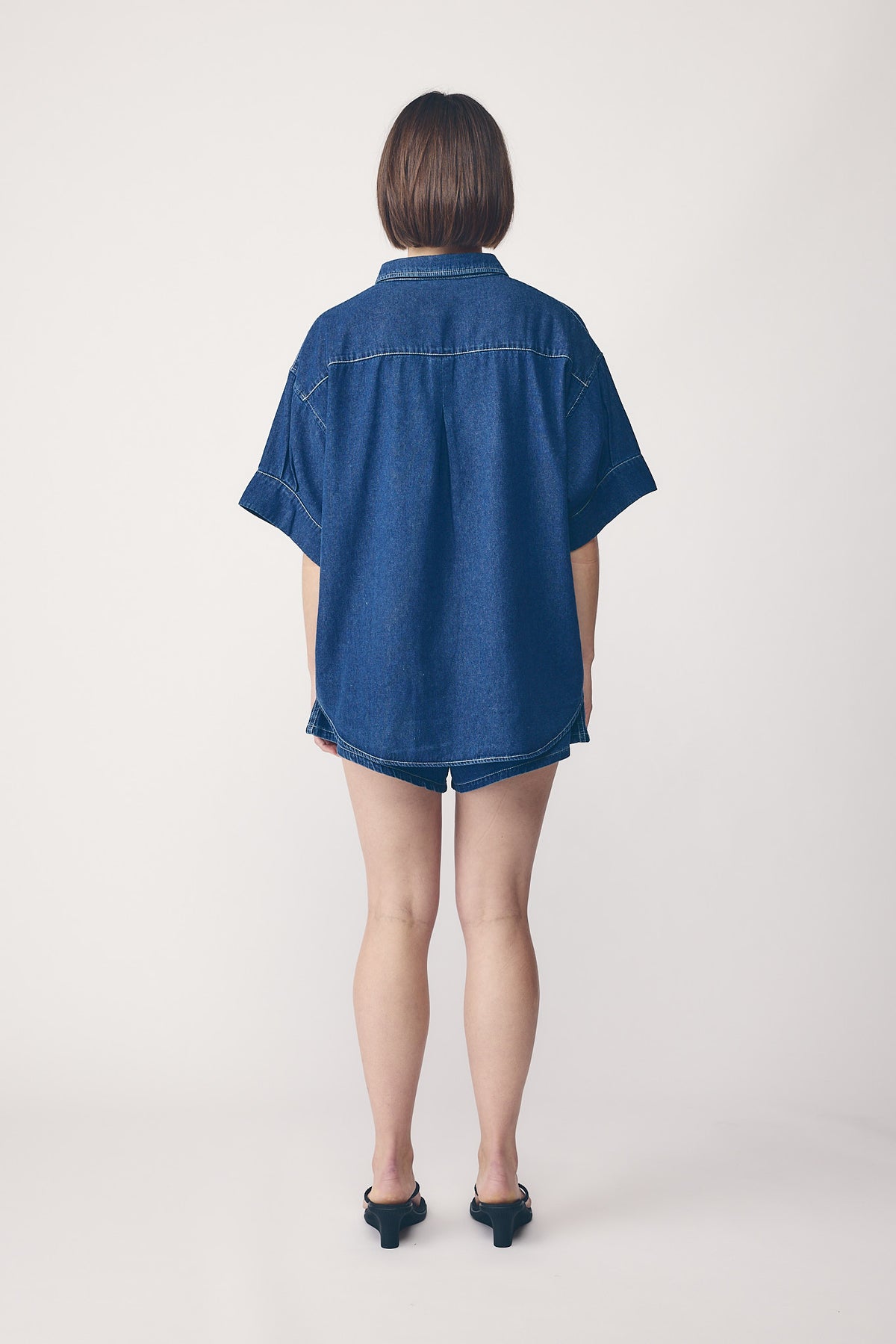 Commoners Womens Boyfriend Shirt Dark Chambray