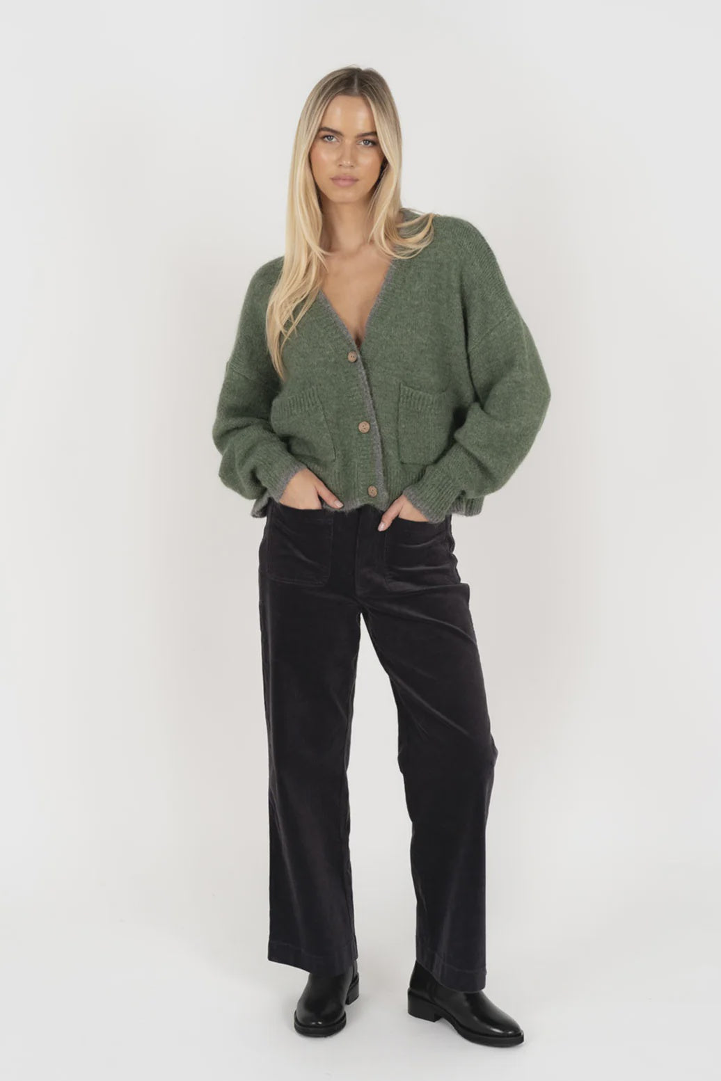 Humidity Suki Cord Pant Midnight