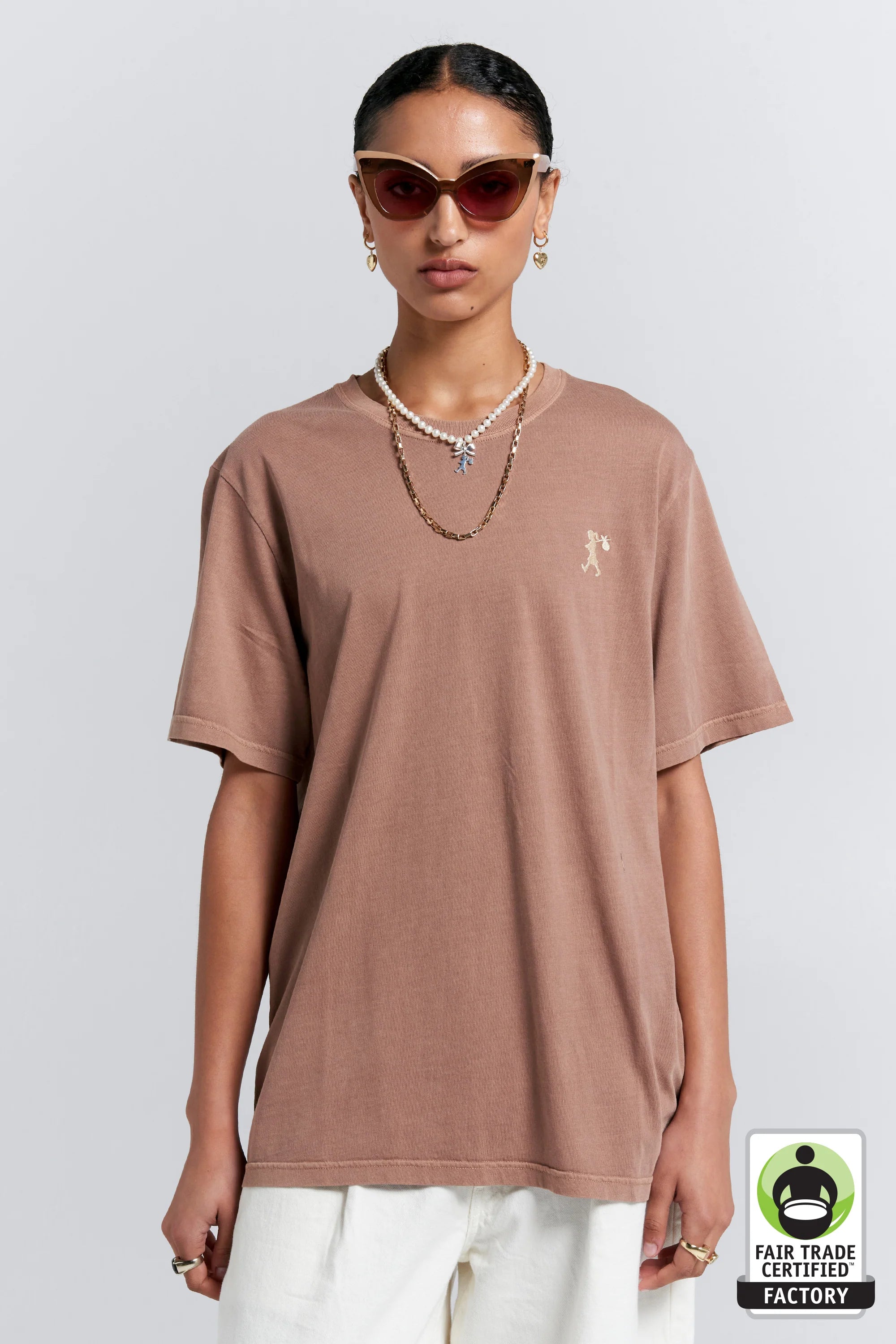 Karen Walker Embroidered Runaway Girl Classic Organic Cotton T-Shirt Taupe