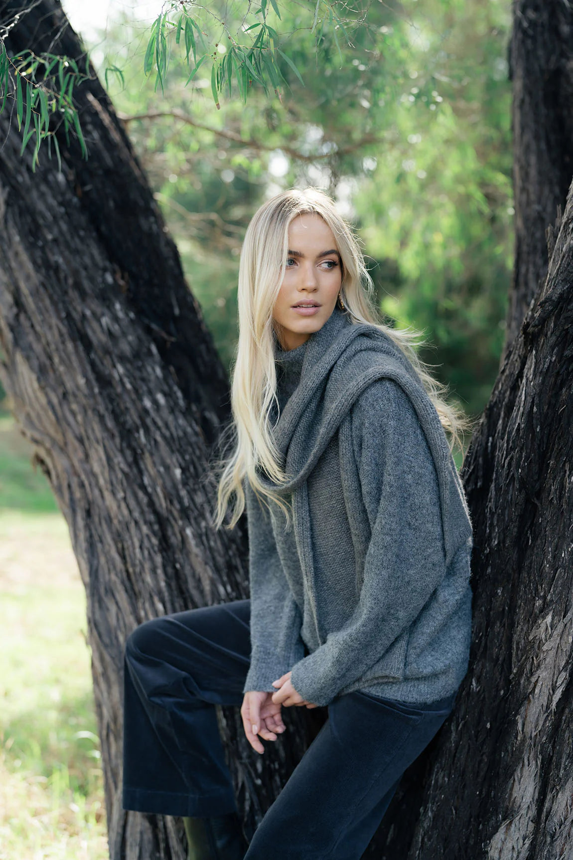 Humidity Fortune Scarf Grey