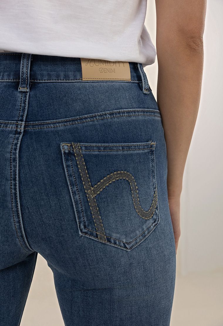 Humidity Idol Jean Mid Blue