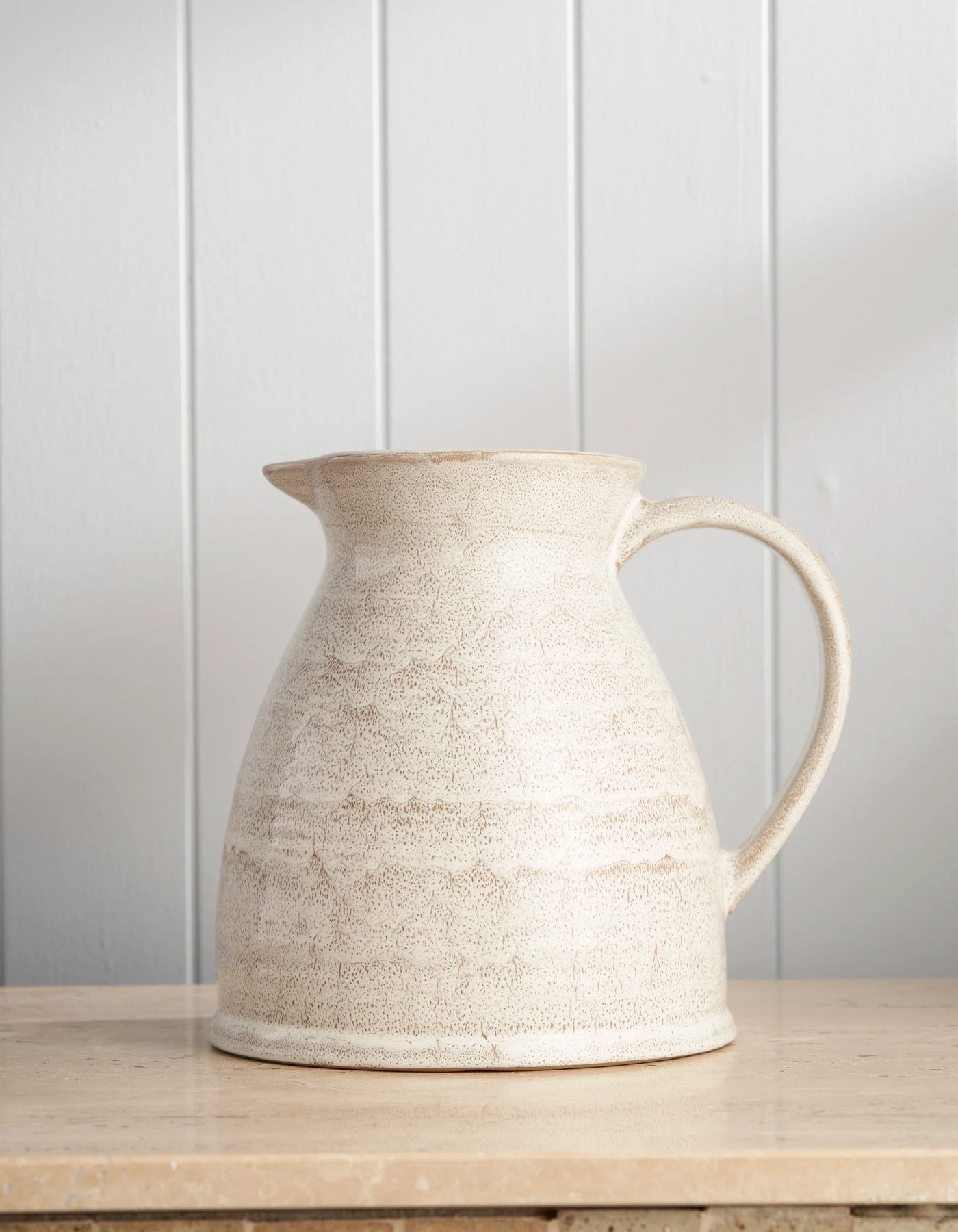 Robert Gordon Jug Tall Snow Heirloom