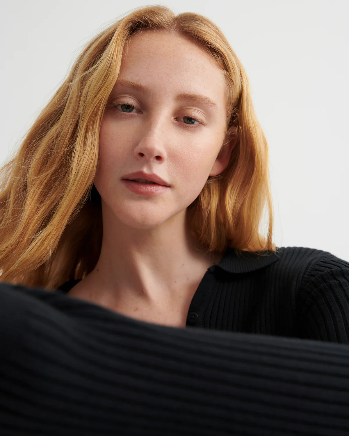 Kowtow Manuscript Top Black