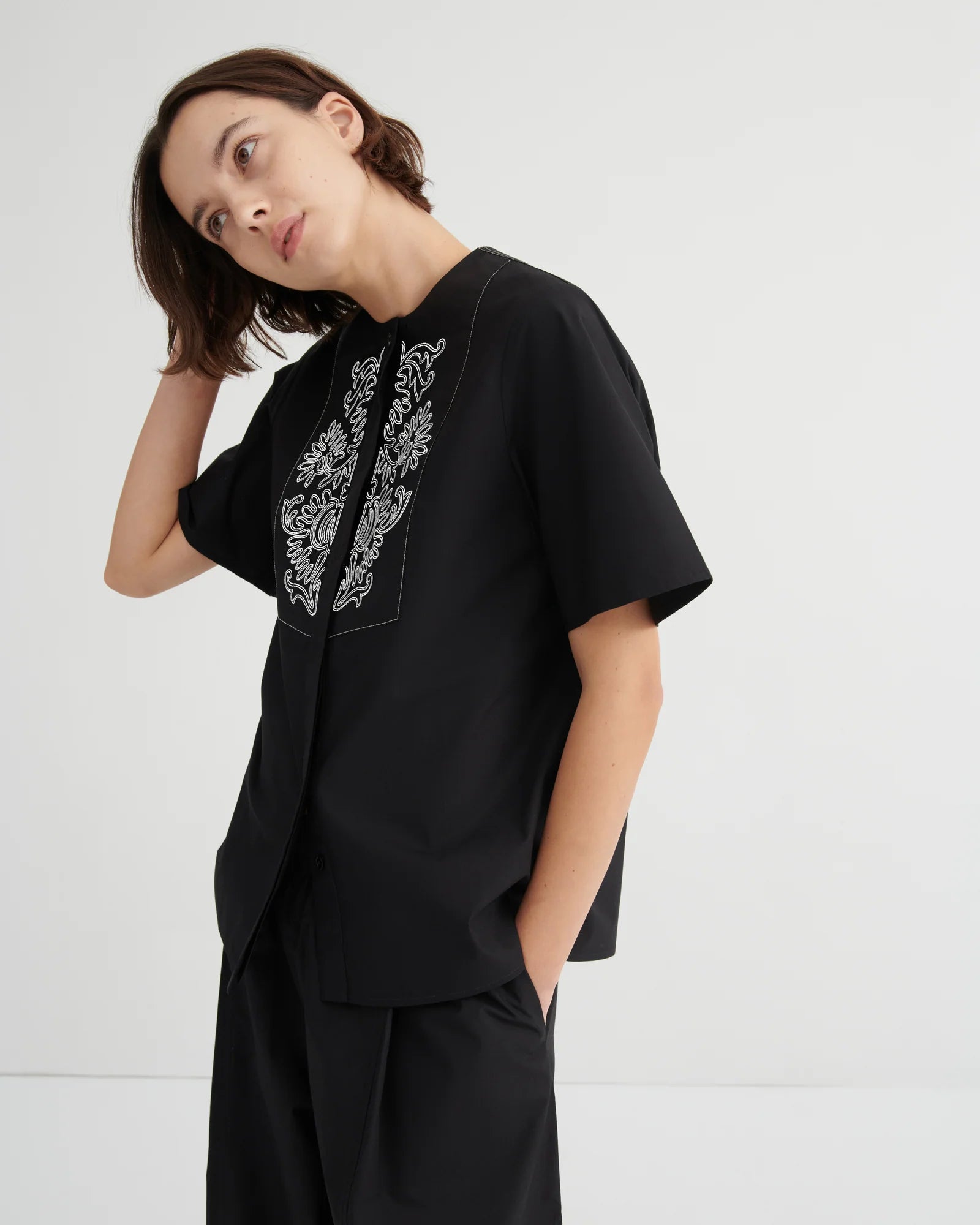 Kowtow Percussion Top Black