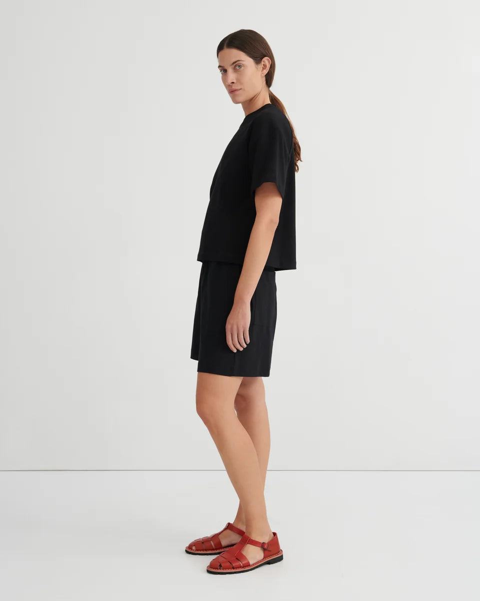 Kowtow Stance Tee Black
