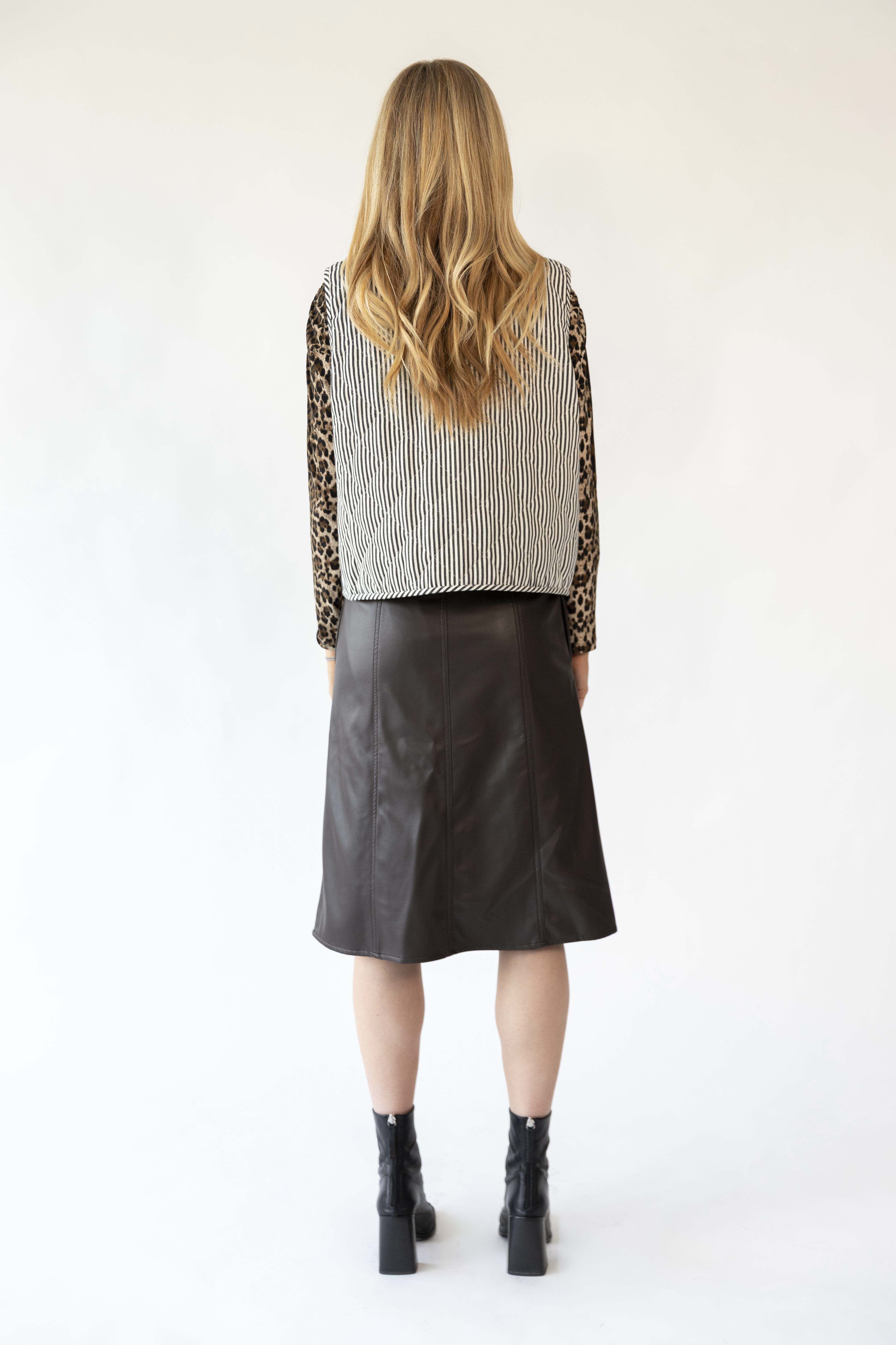 Lollys Laundry Cairo Quilted Vest Stripe Black